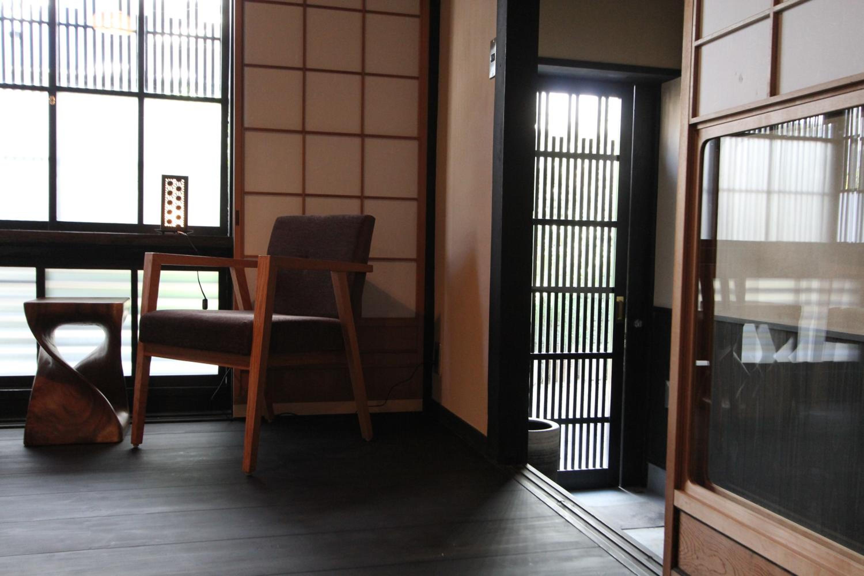 Townhouse - Non-Smoking