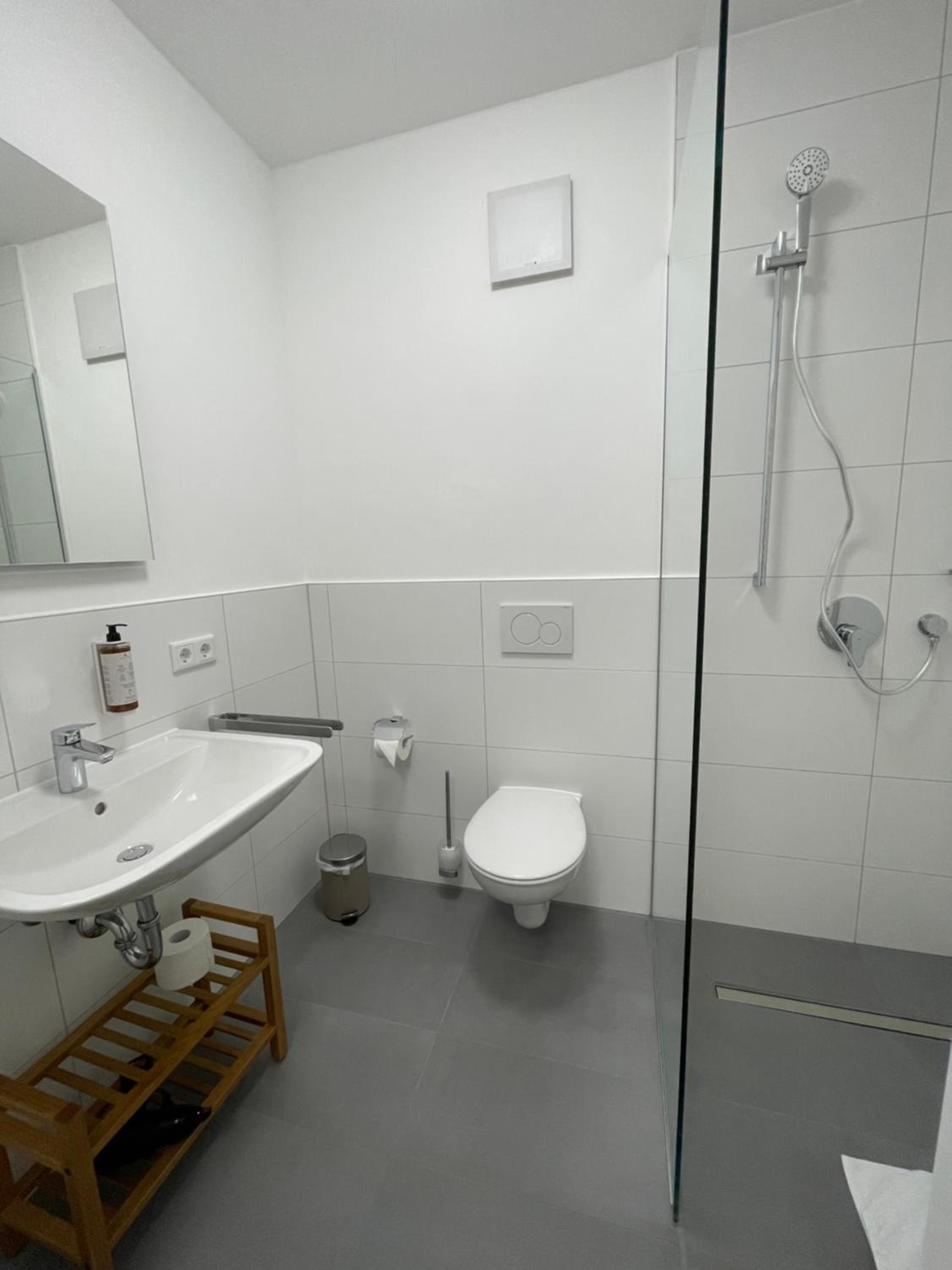 Single Room photo 2