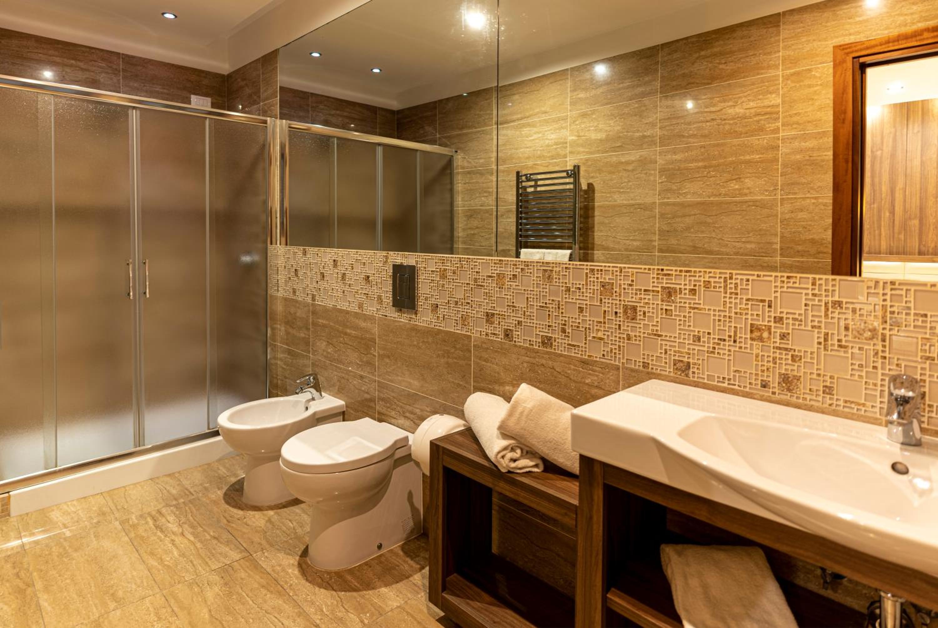 Superior Double Room - Photo 10
