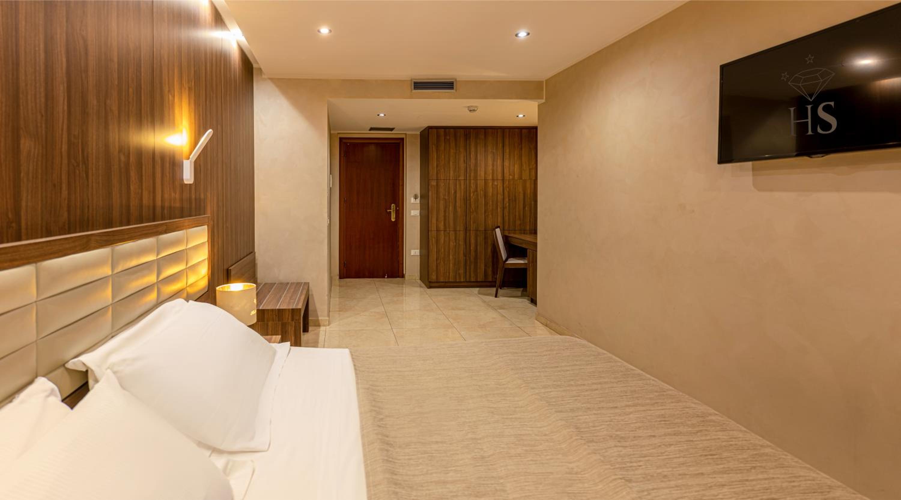 Superior Double Room - Photo 5