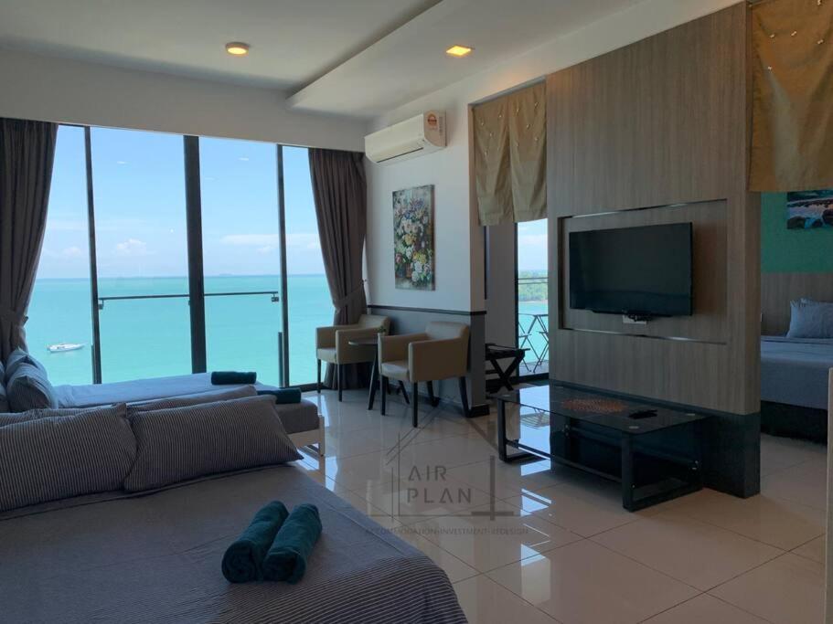 One-Bedroom Apartment - Photo 28