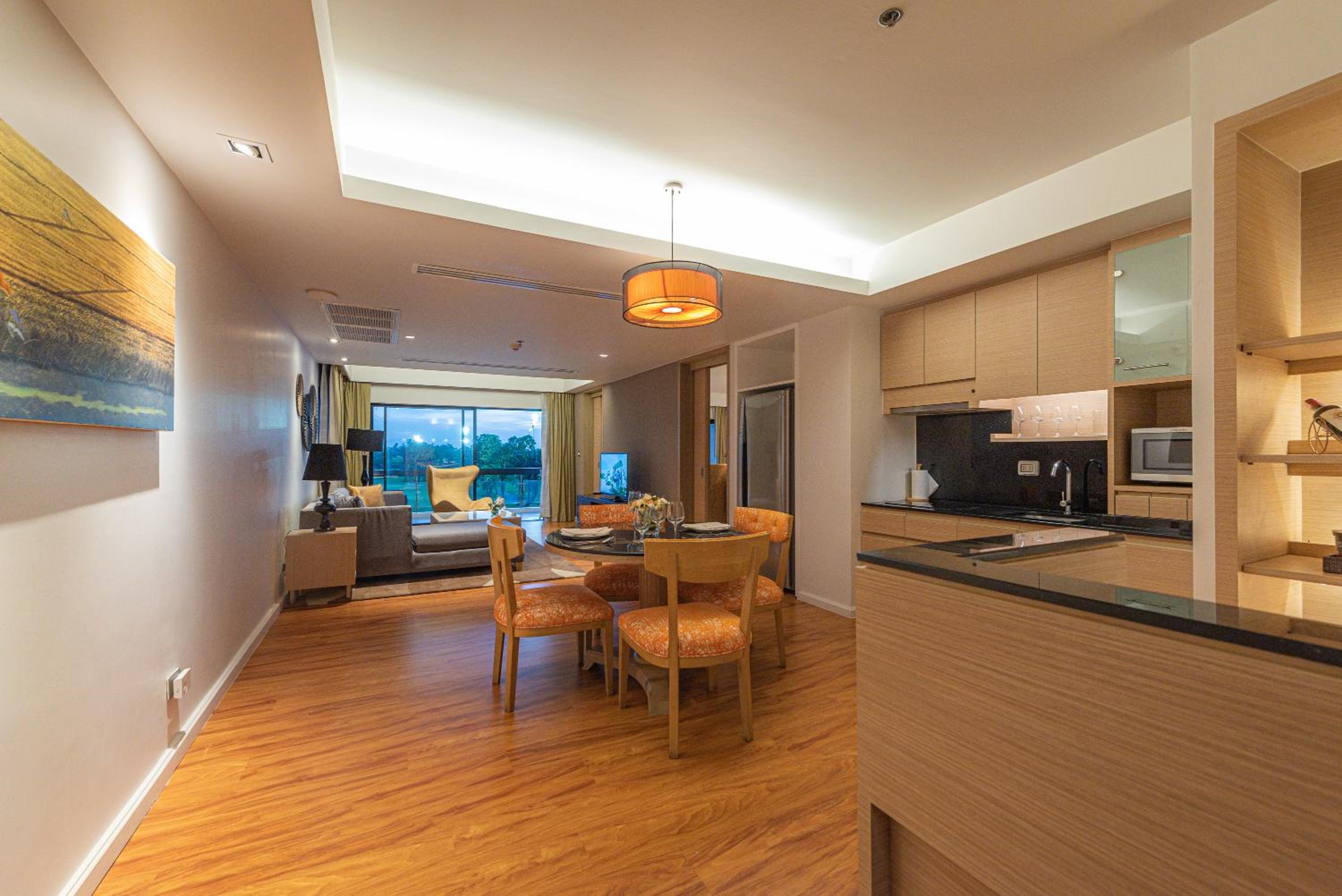 Grand Deluxe Suite