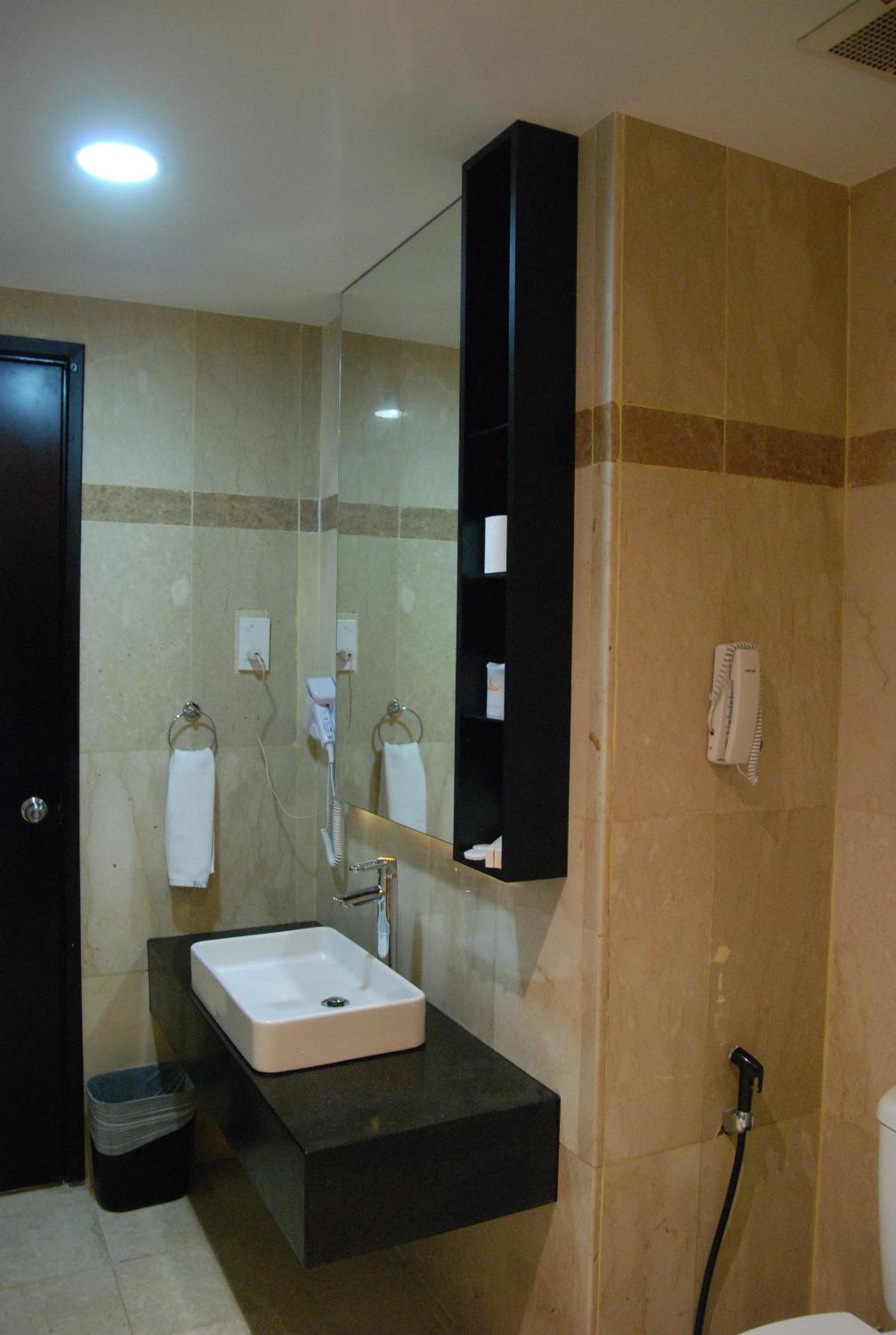 Deluxe Triple Room - Photo 5