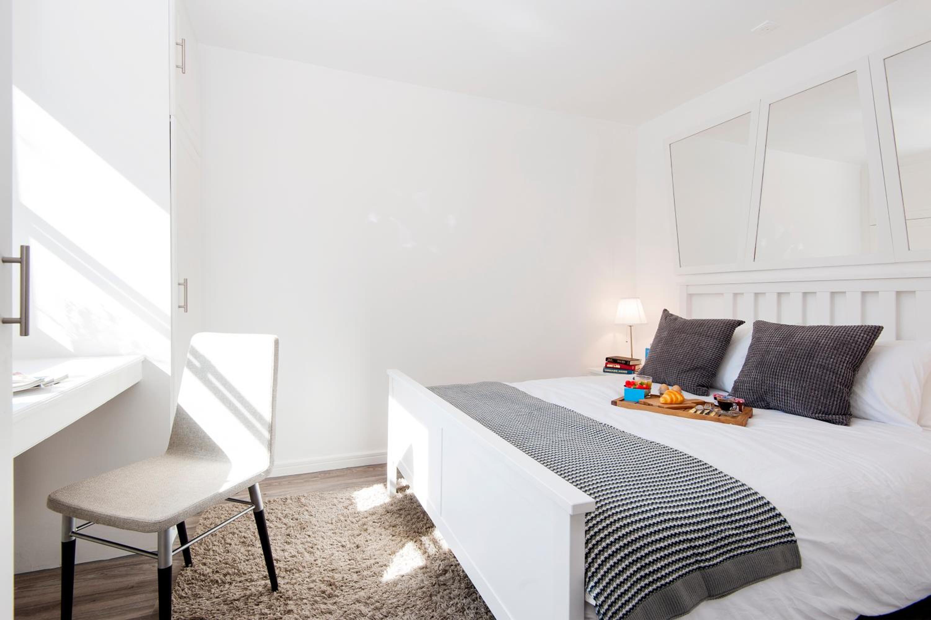 Standard One-Bedroom Apartment photo 3