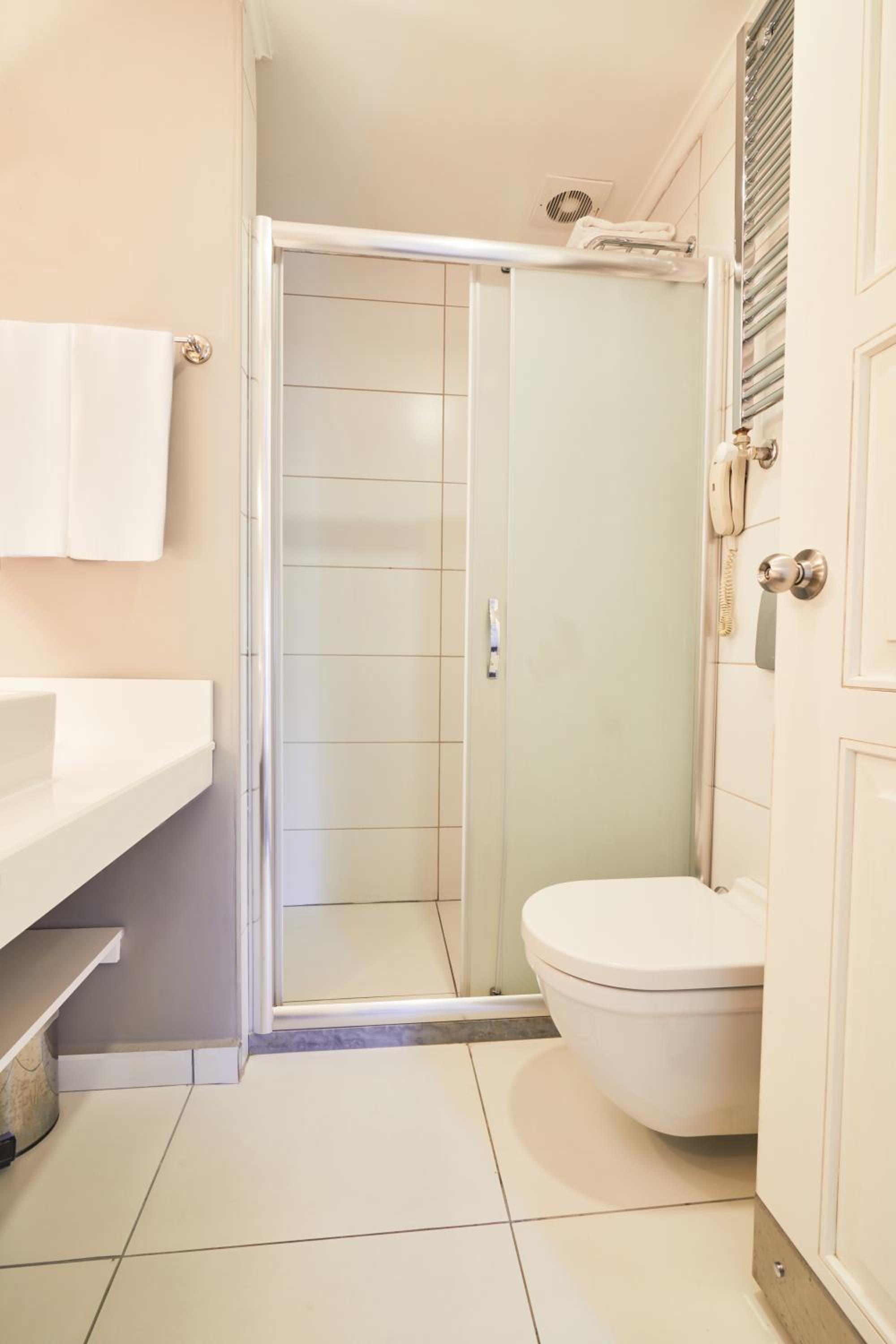 Junior Suite - Photo 11