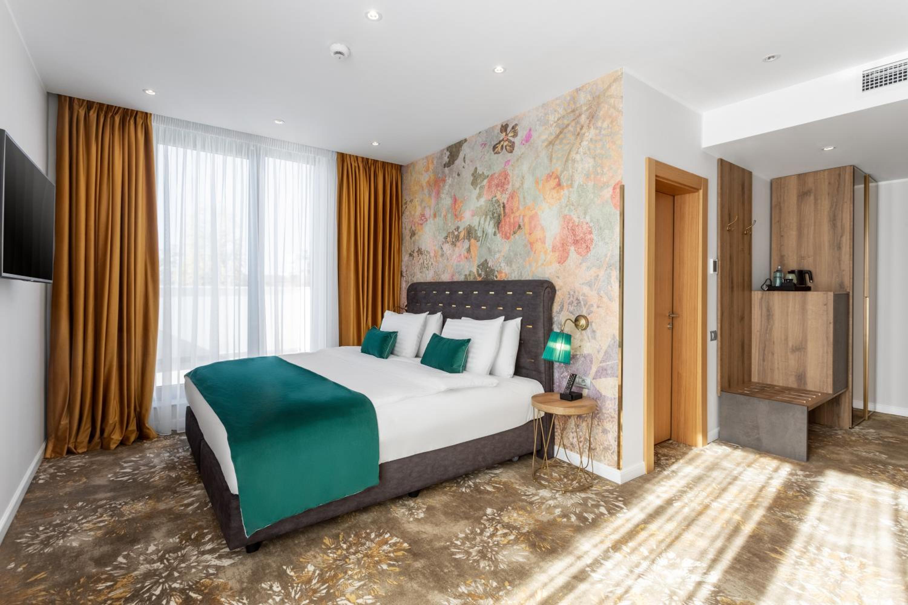 Executive King Room with Terrace - Photo 30