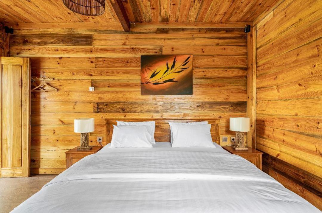 Double Room with Private Bathroom - Photo 15