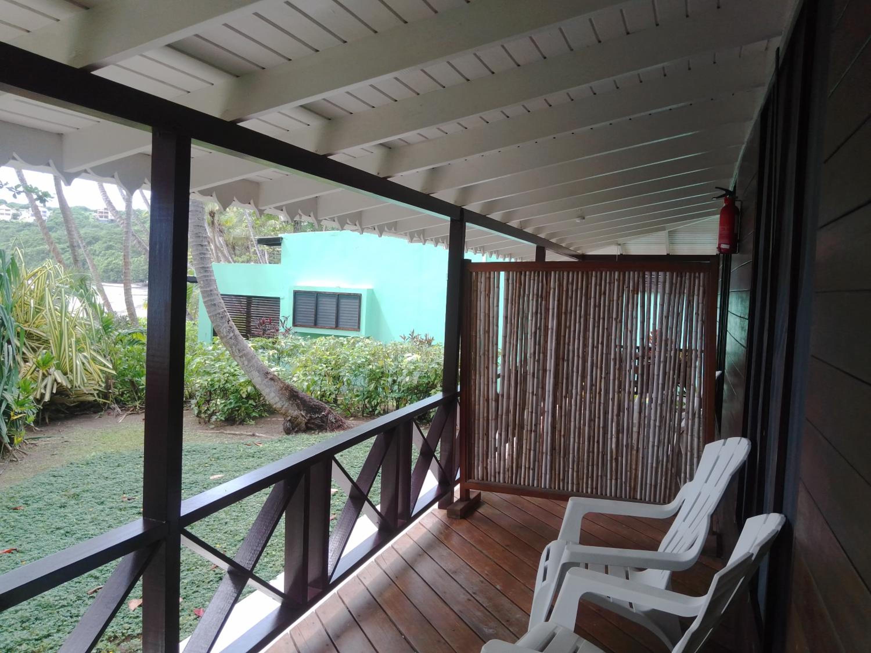 Deluxe Double Room with Balcony and Sea View photo 2