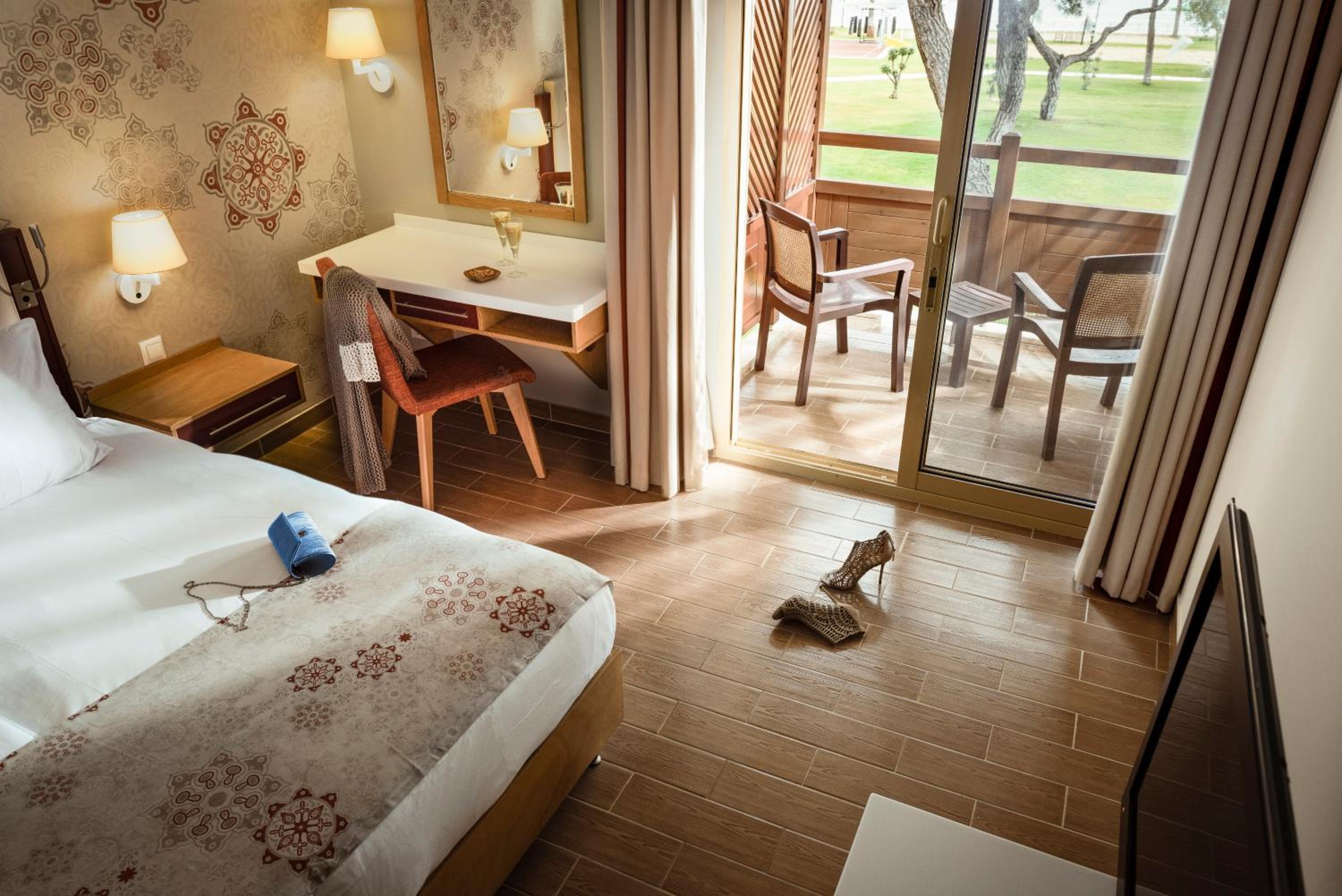 Standard Twin Room with Sofa