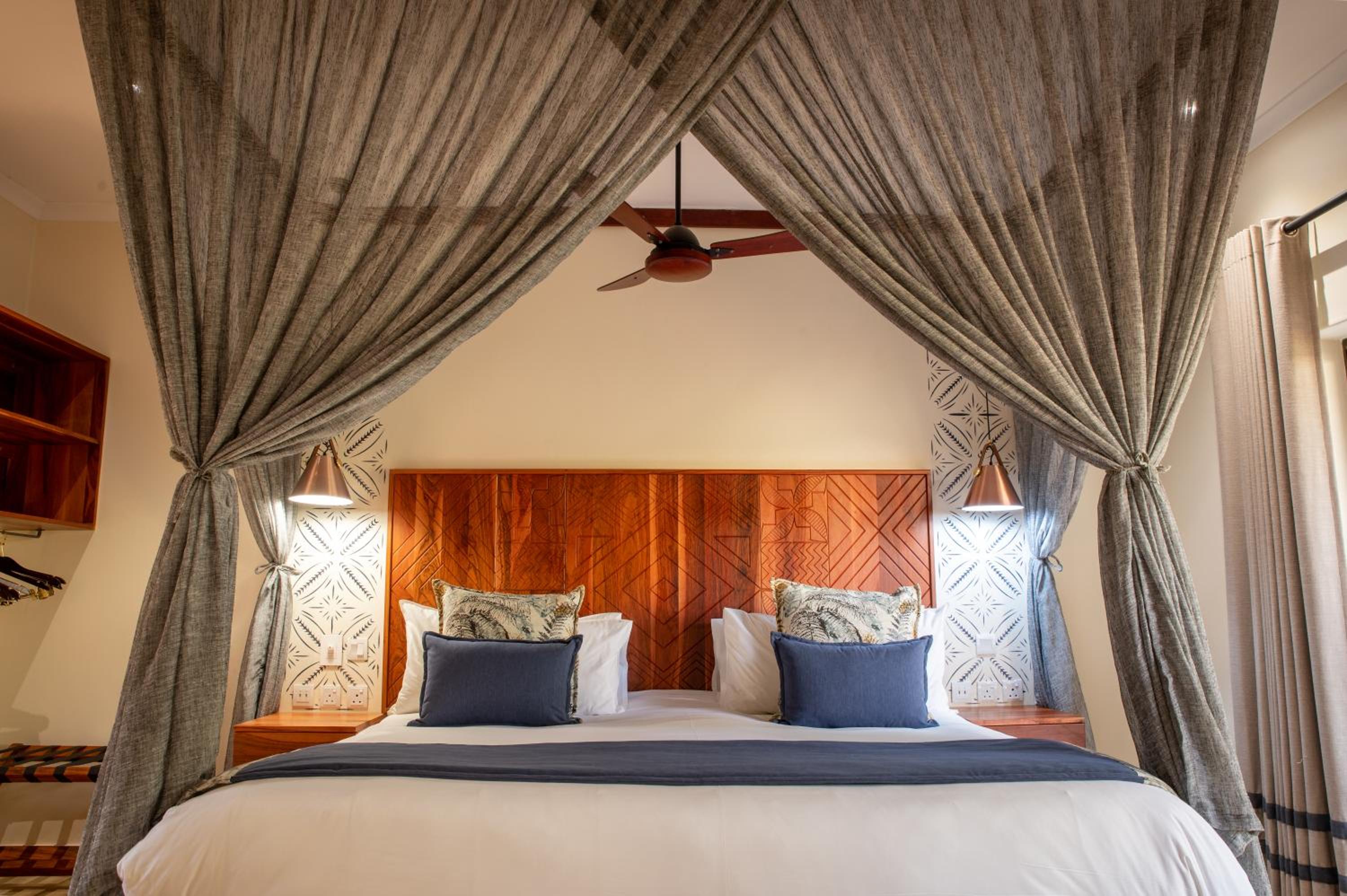 Deluxe Triple Room photo 2