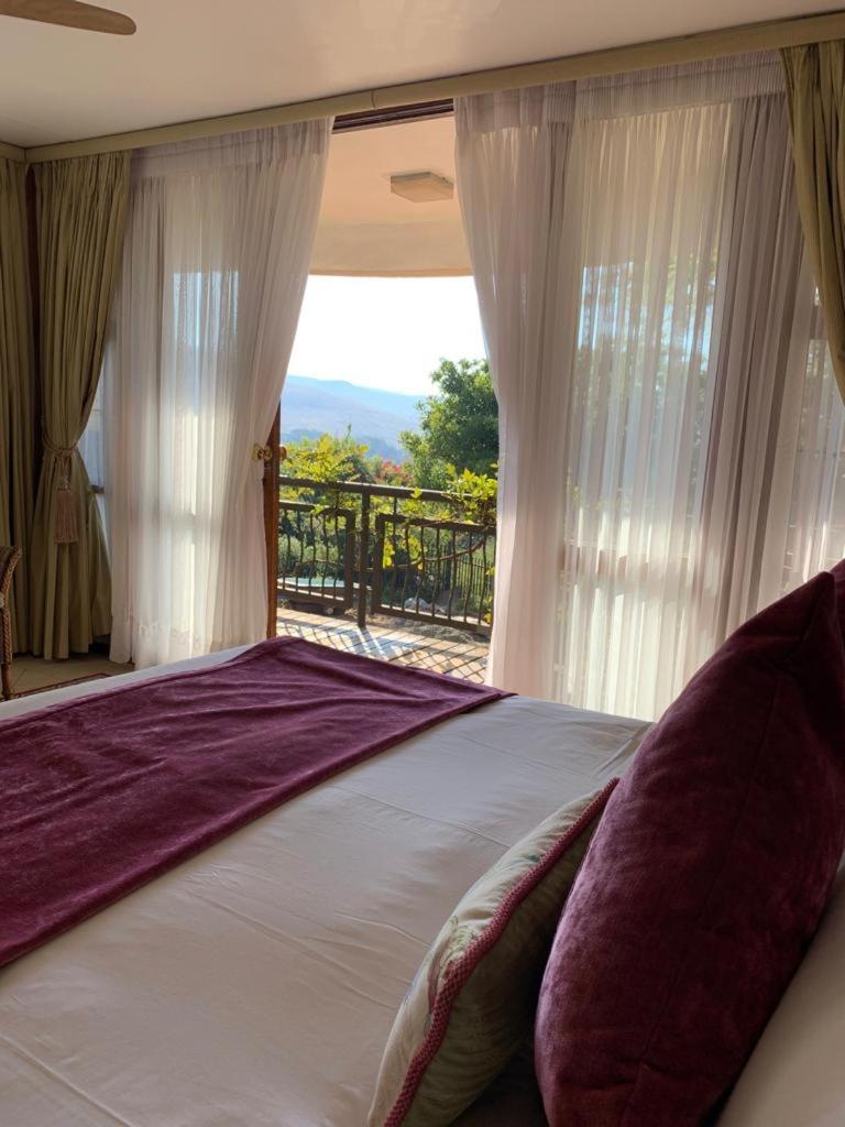 Deluxe Double Room with Bath - Photo 1