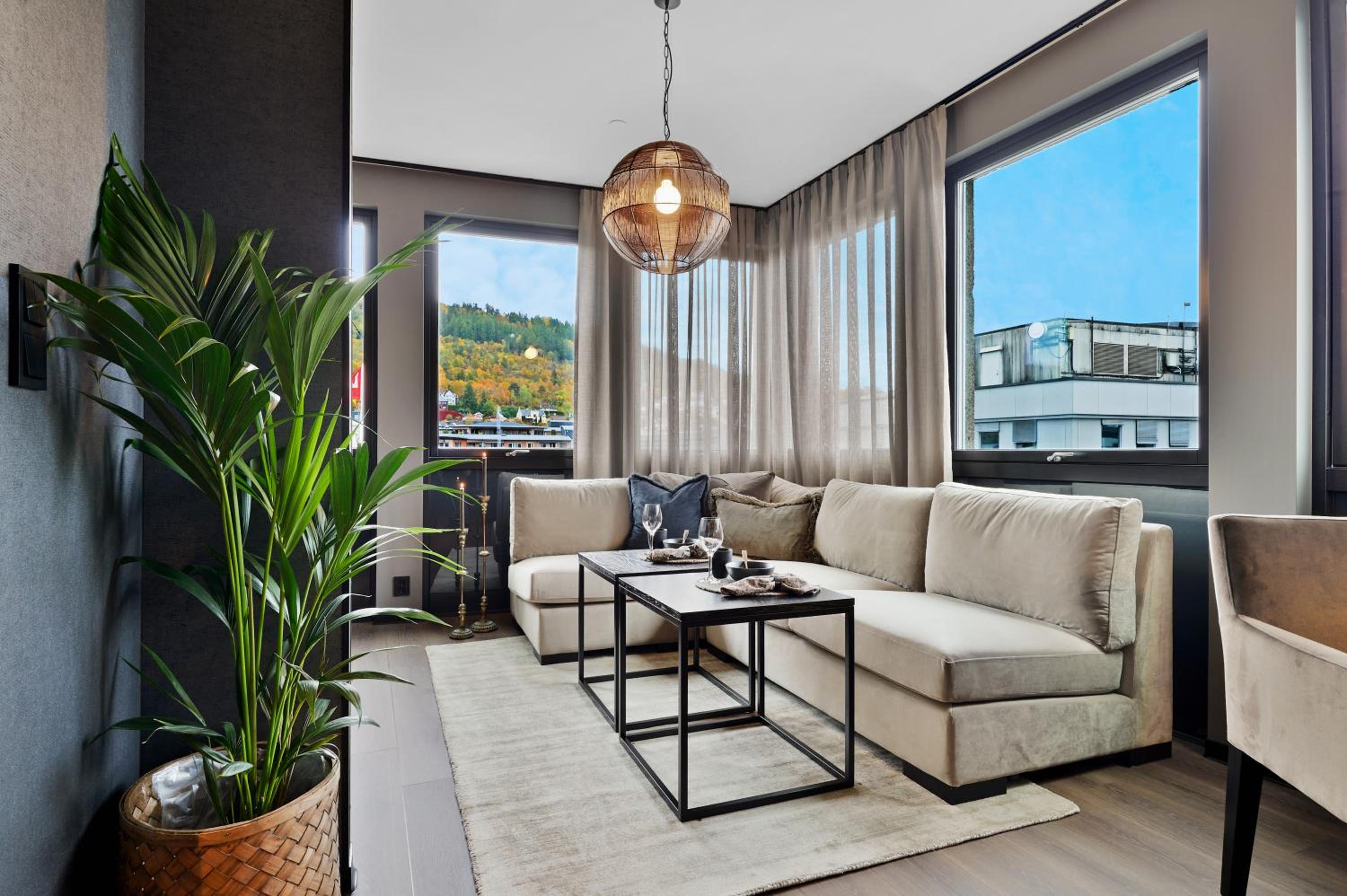 One-Bedroom Apartment - Photo 4