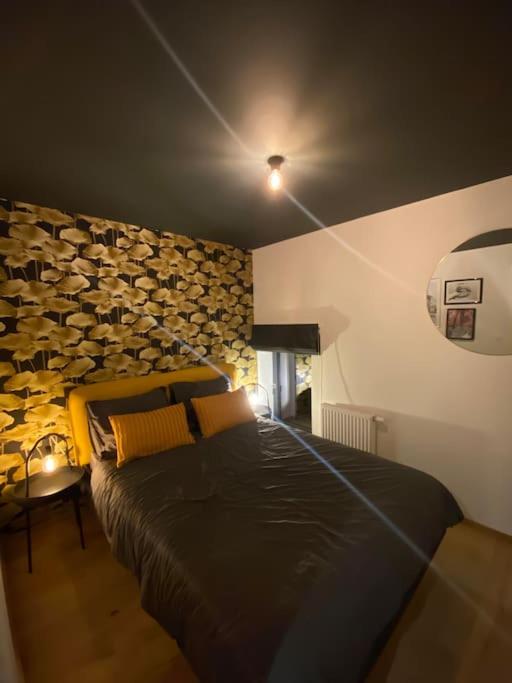 Four-Bedroom House photo 2