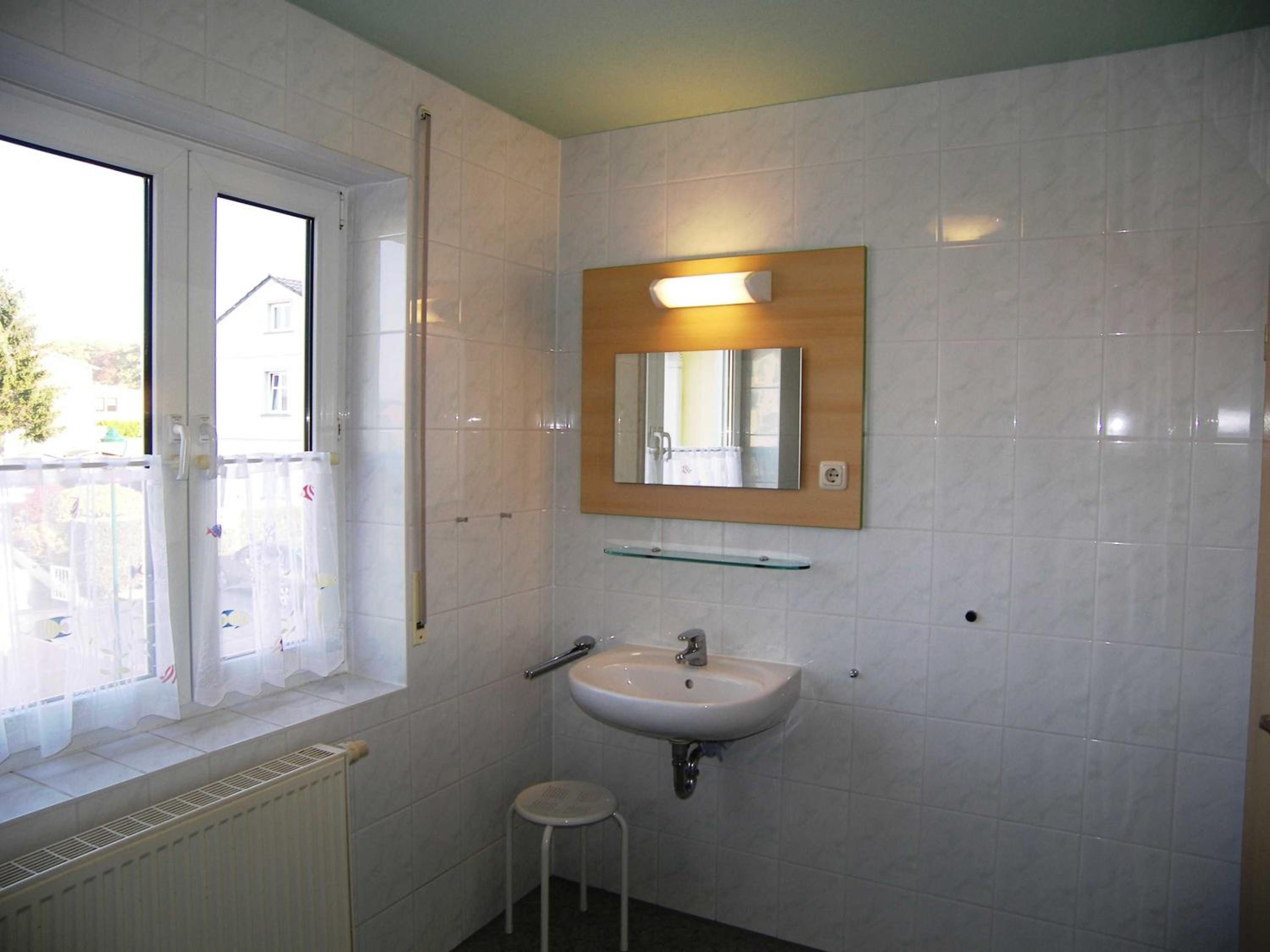 One-Bedroom Apartment with Balcony photo 2