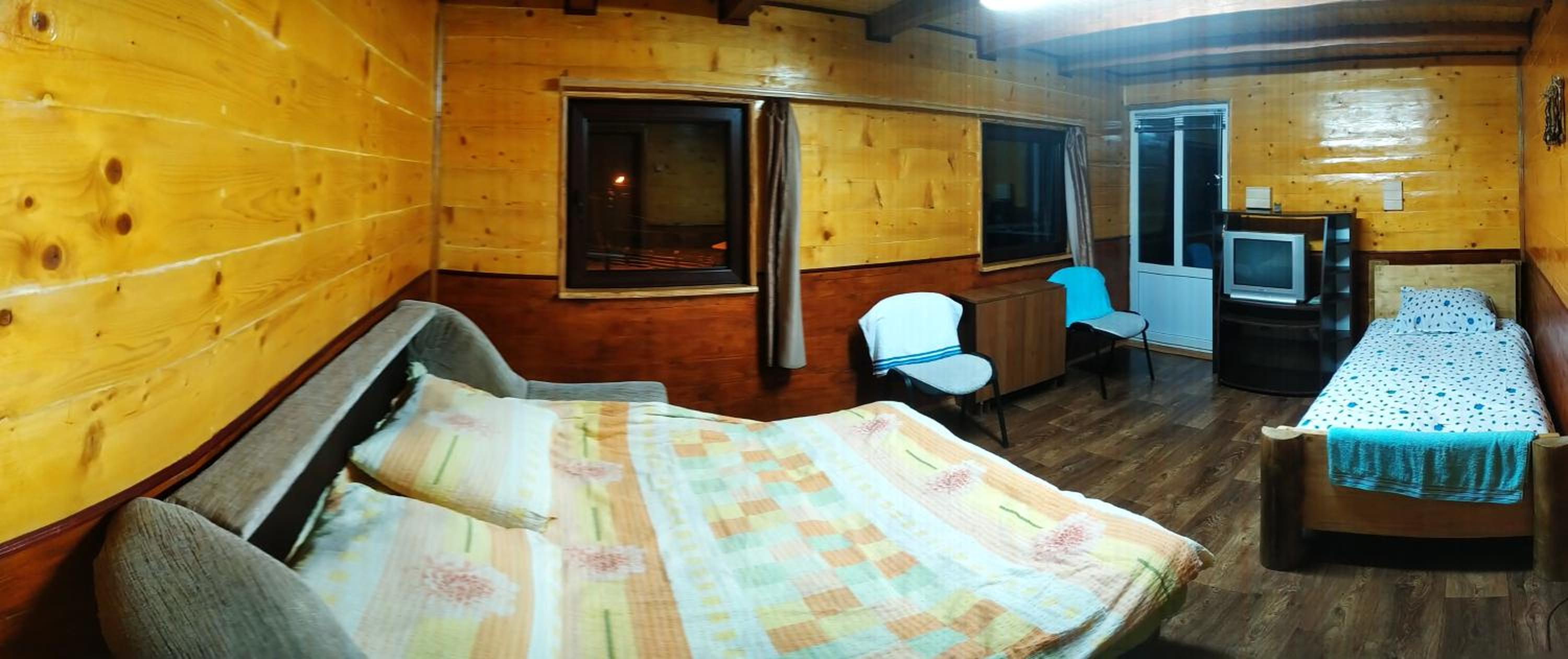 Triple Room with Mountain View photo 2