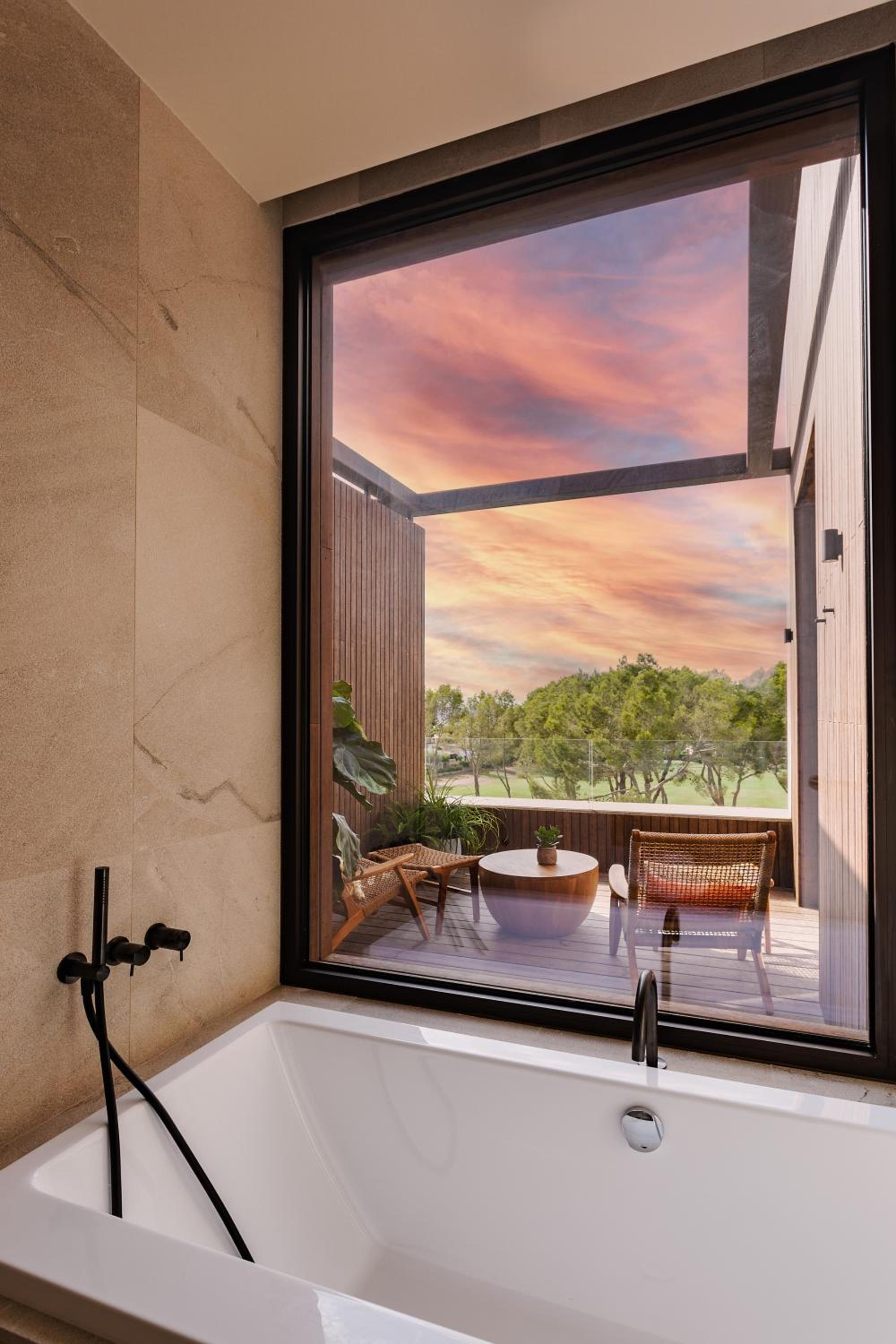 Premium King Room with Resort Garden View - Photo 6