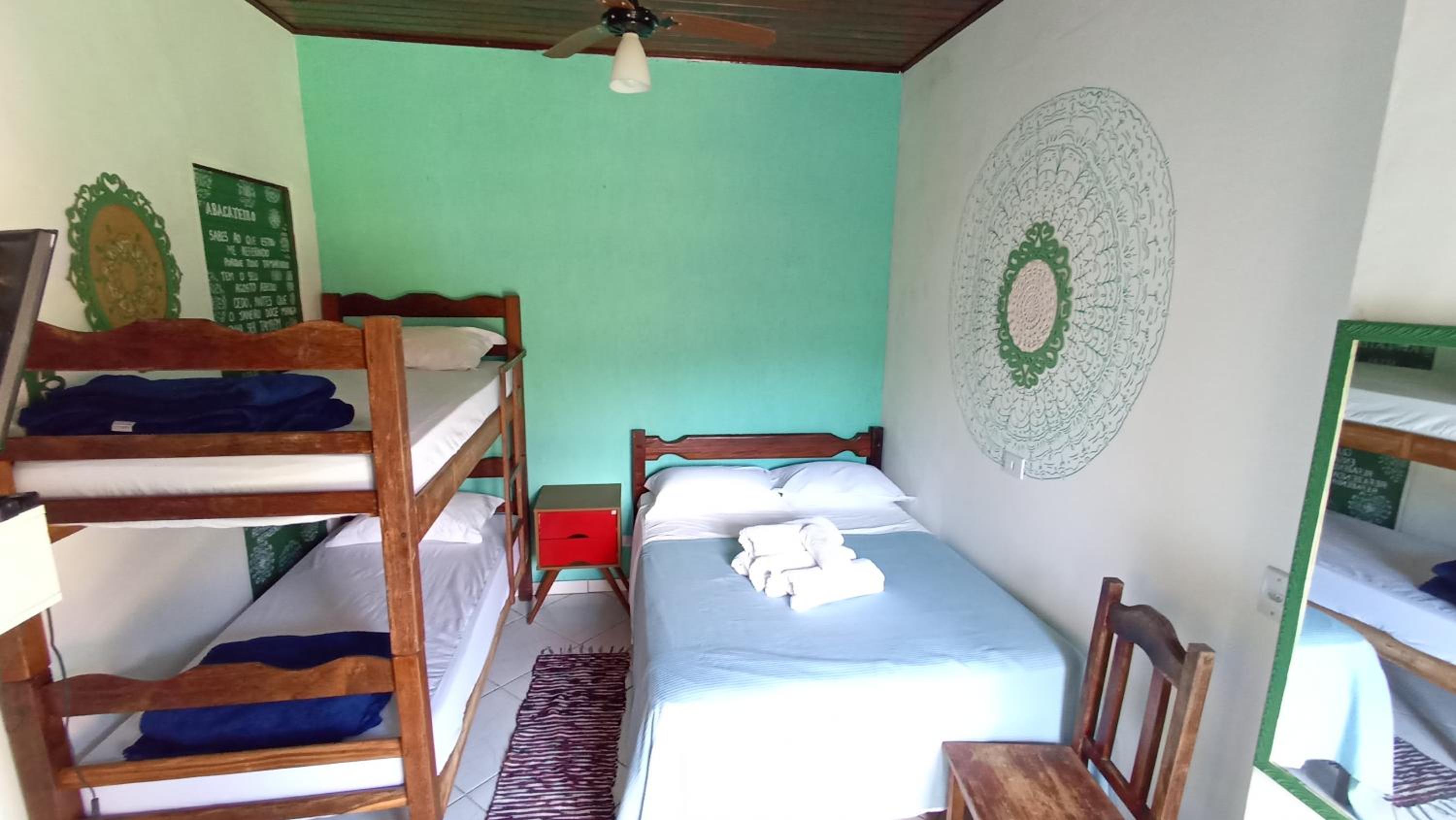Quadruple Room with Garden View - Photo 2
