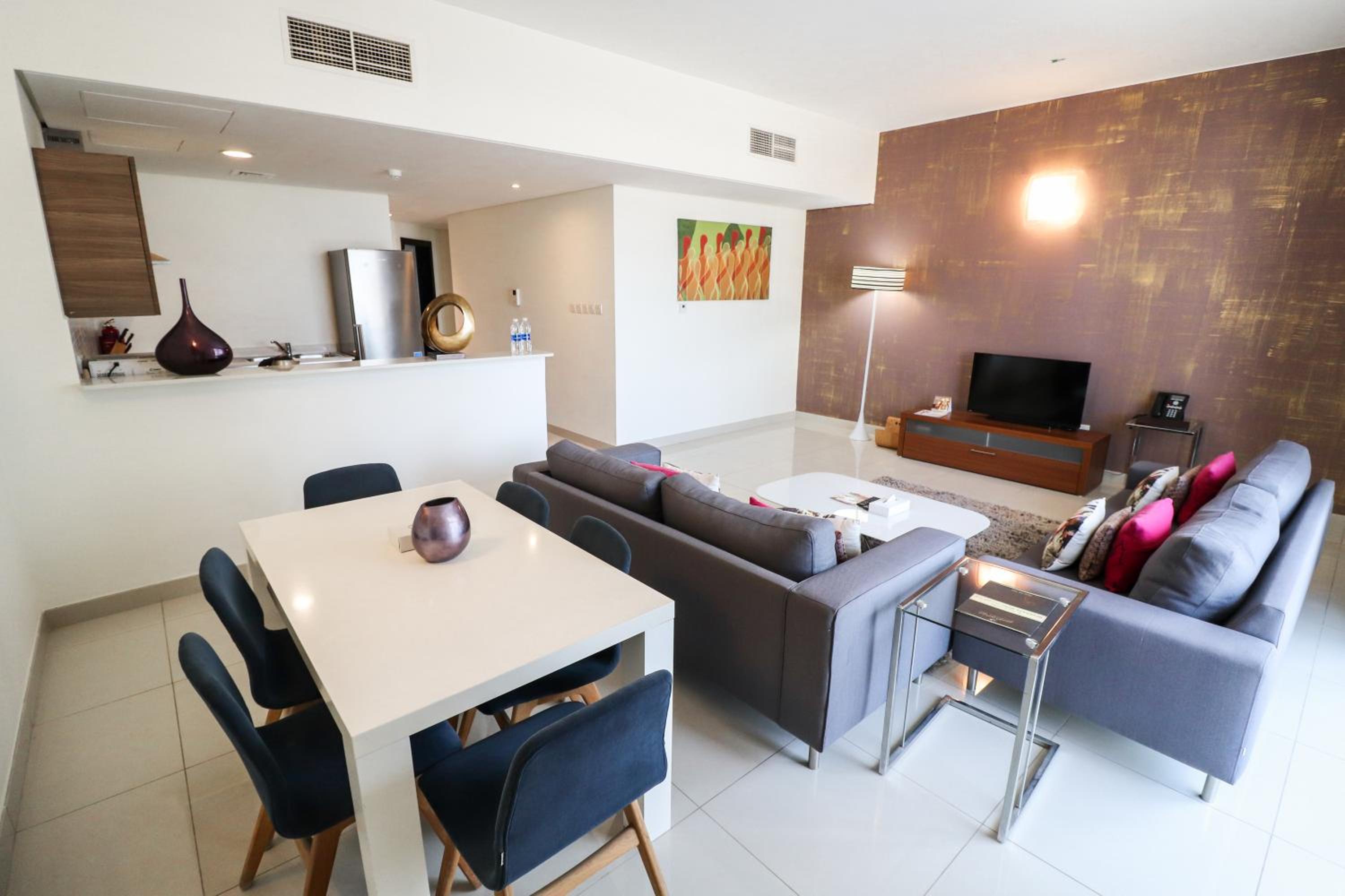Executive Two-Bedroom Suite Lagoon and sea view