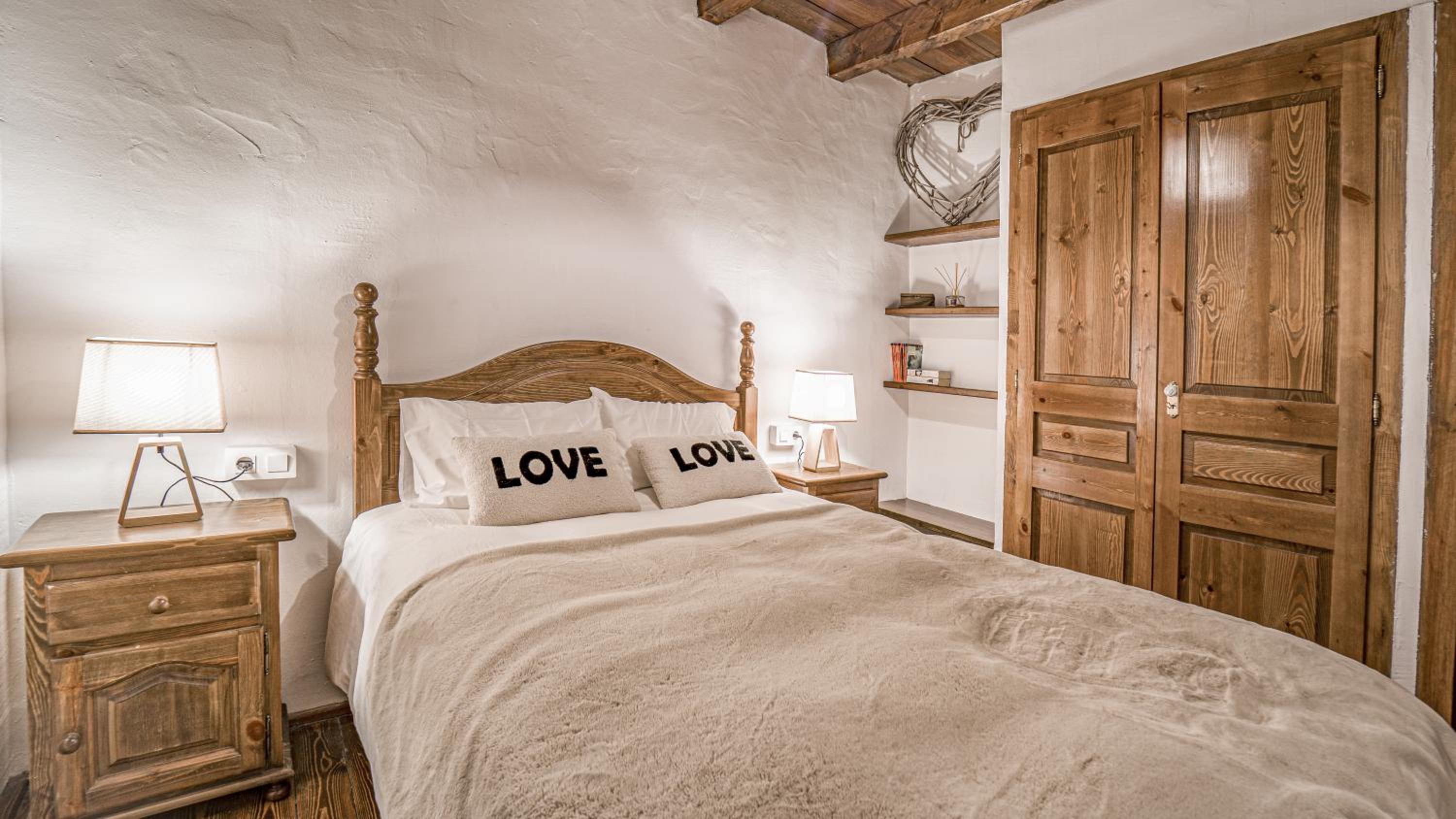 One-Bedroom House photo 3