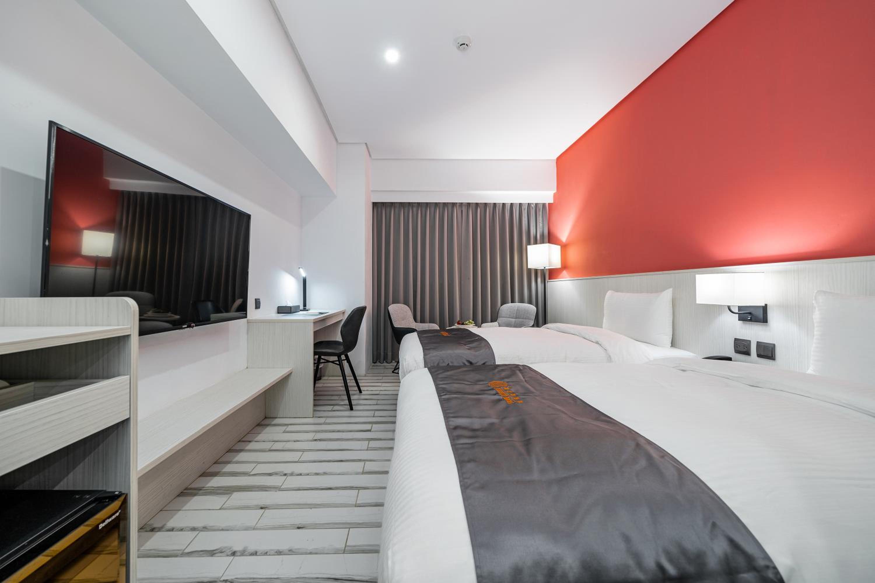 Superior Twin Room - Photo 1