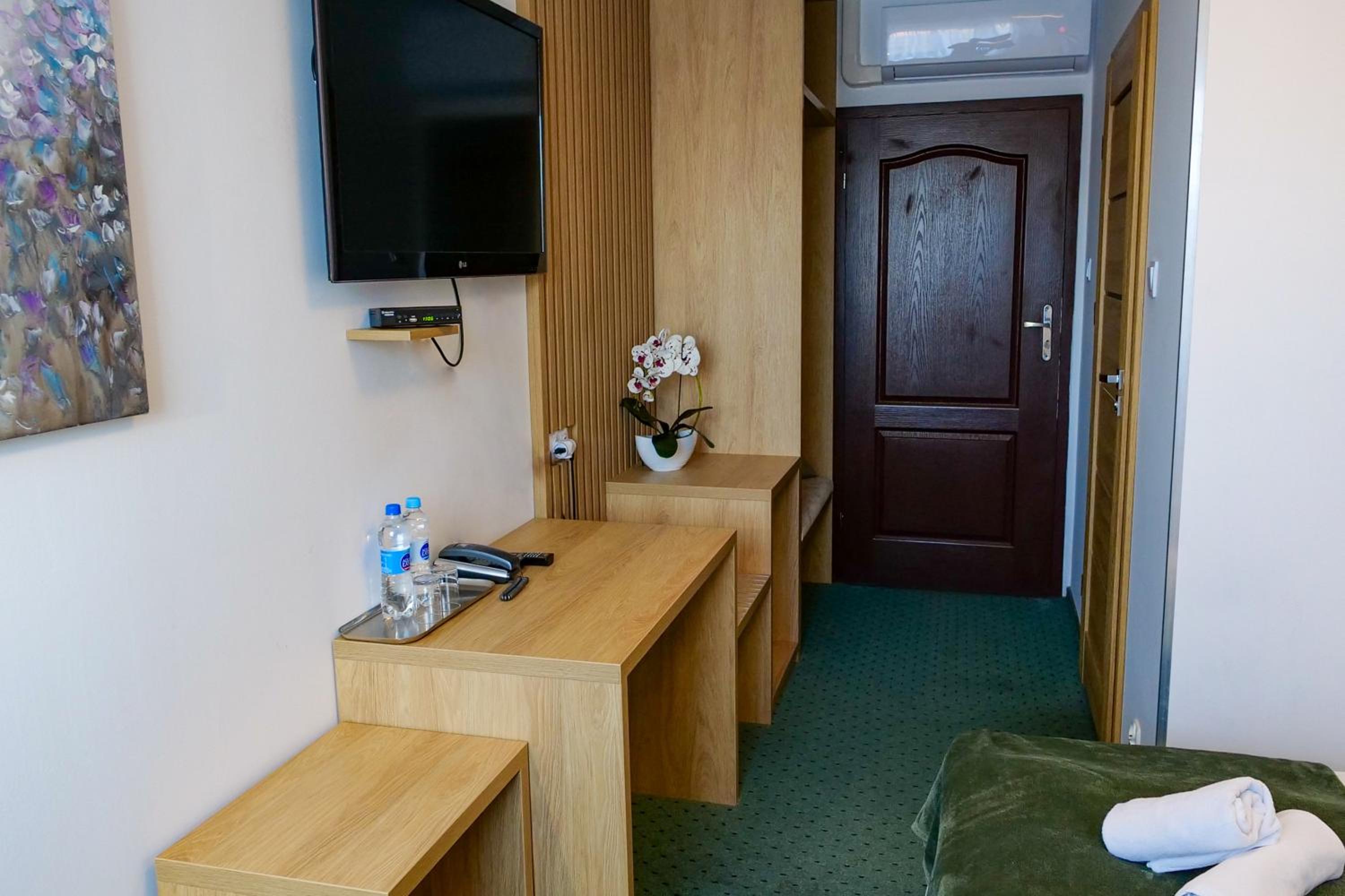 Deluxe Twin Room photo 2