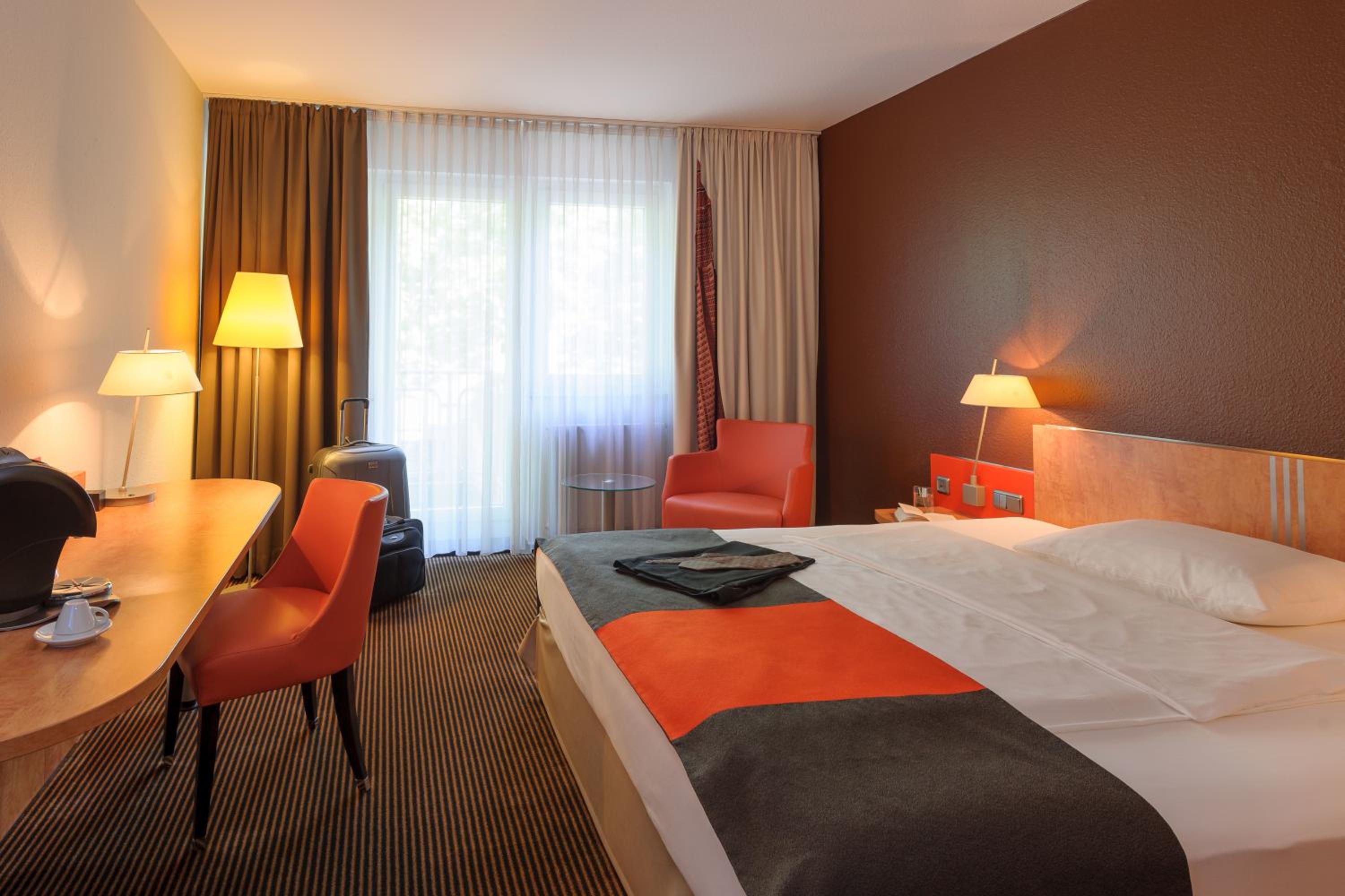 Standard Double Room - Photo 2