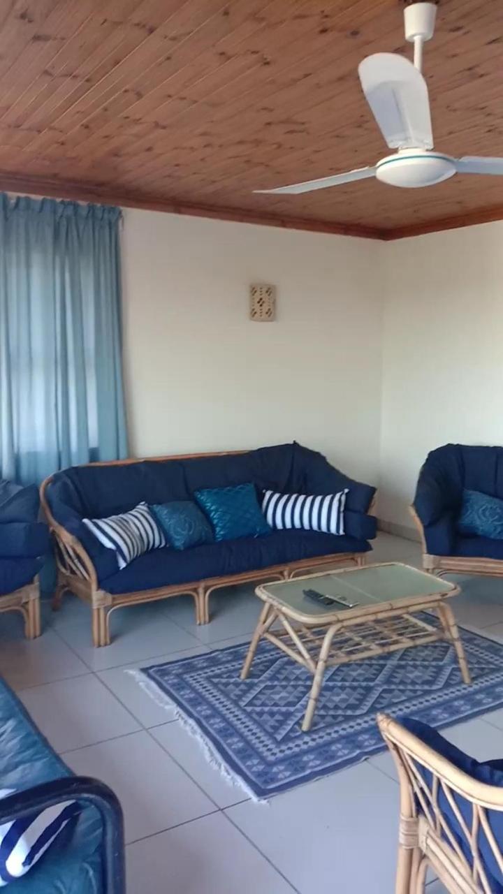 Three-Bedroom Villa photo 1