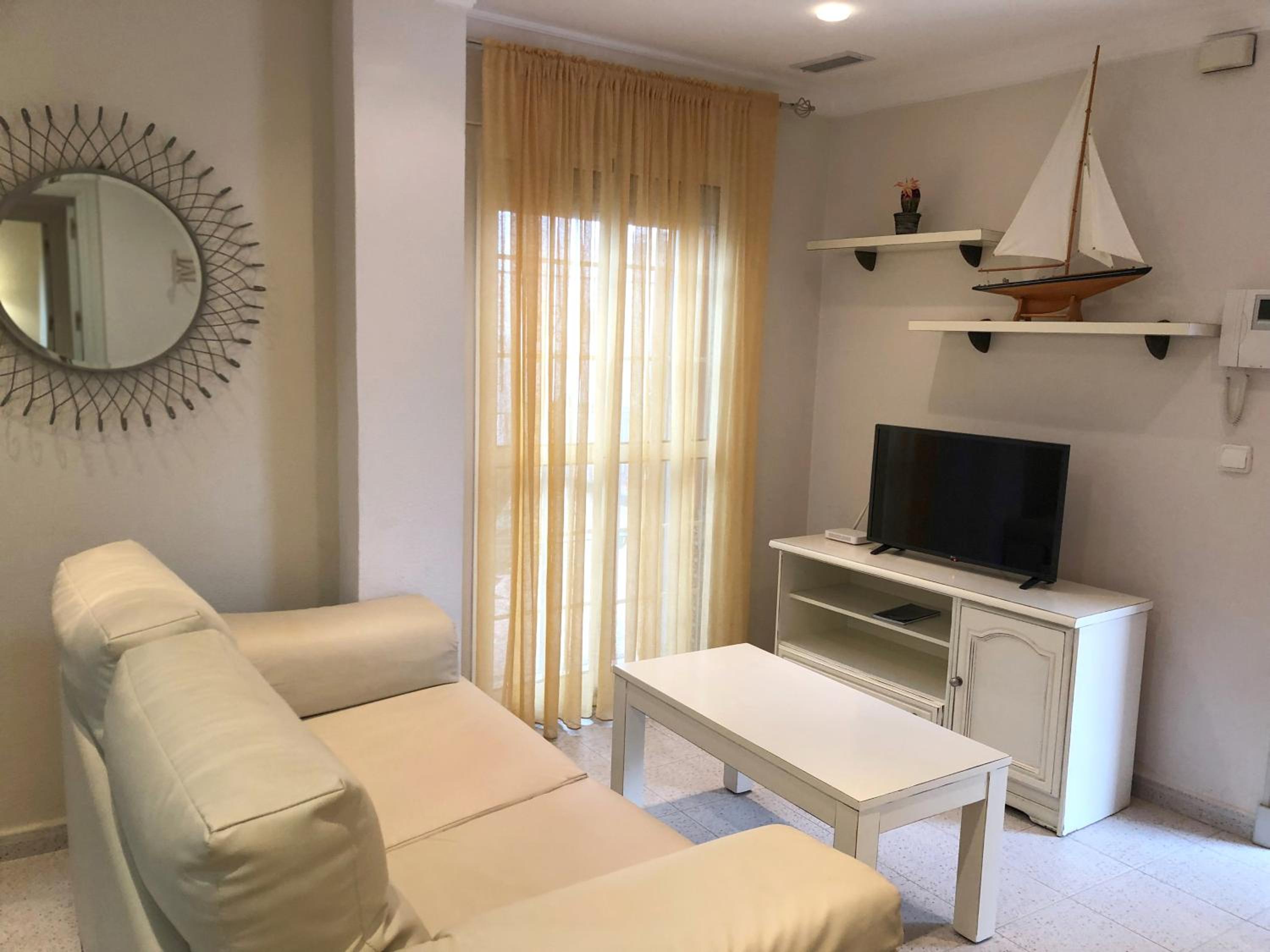 One-Bedroom Apartment photo 2