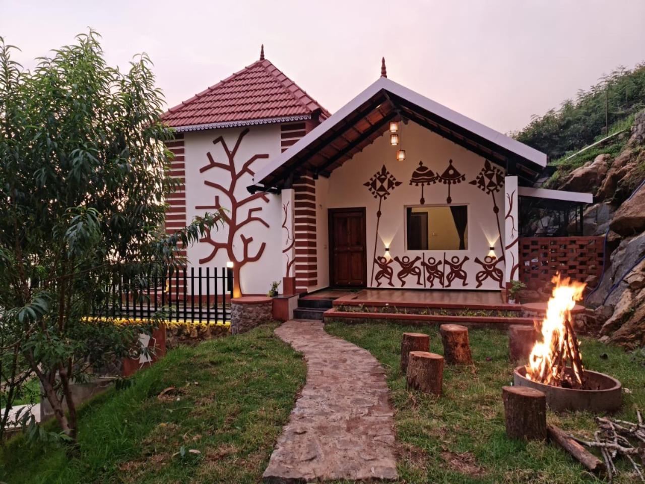 Two-Bedroom Villa - Photo 15