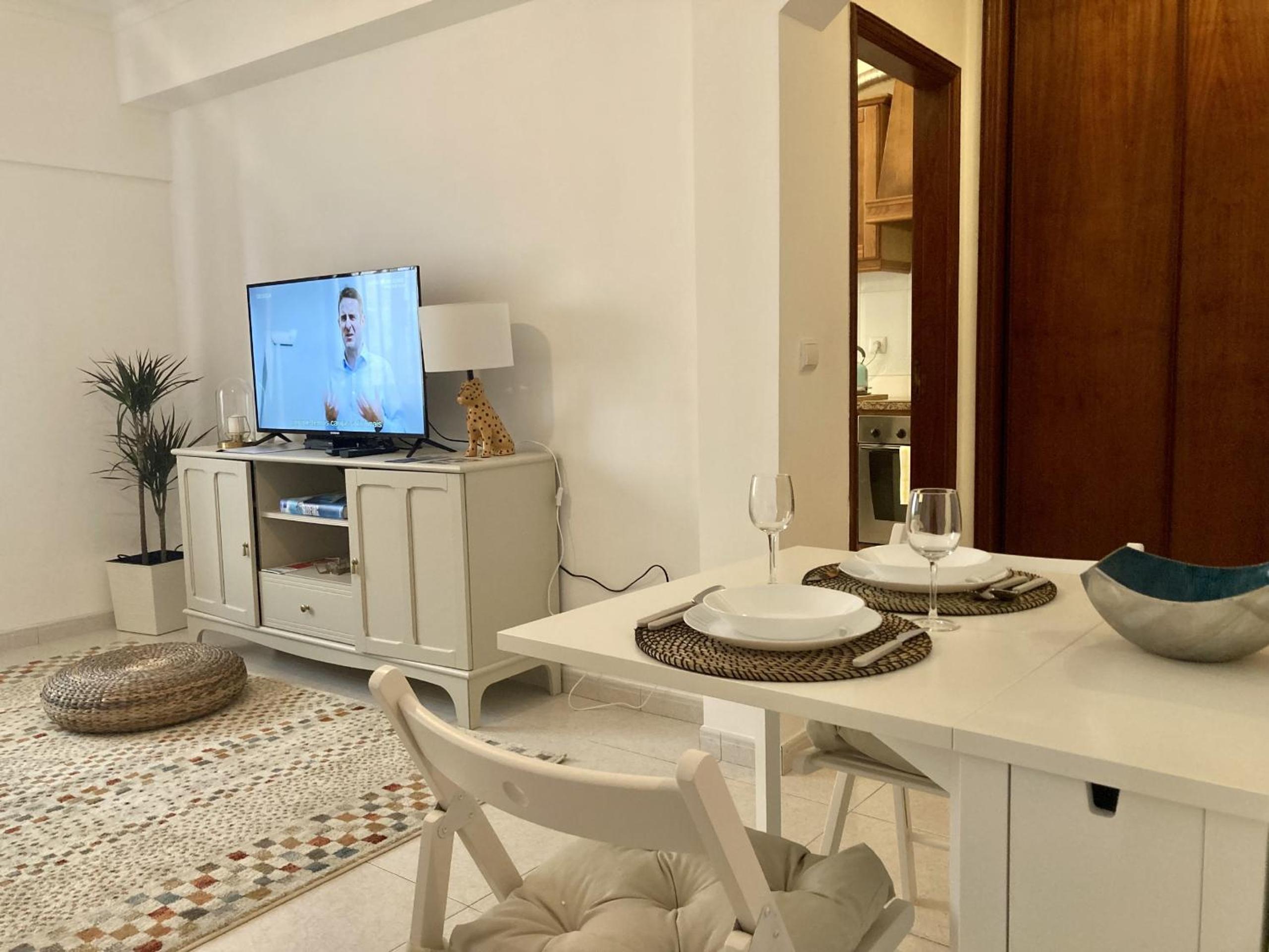 One-Bedroom Apartment - Photo 20