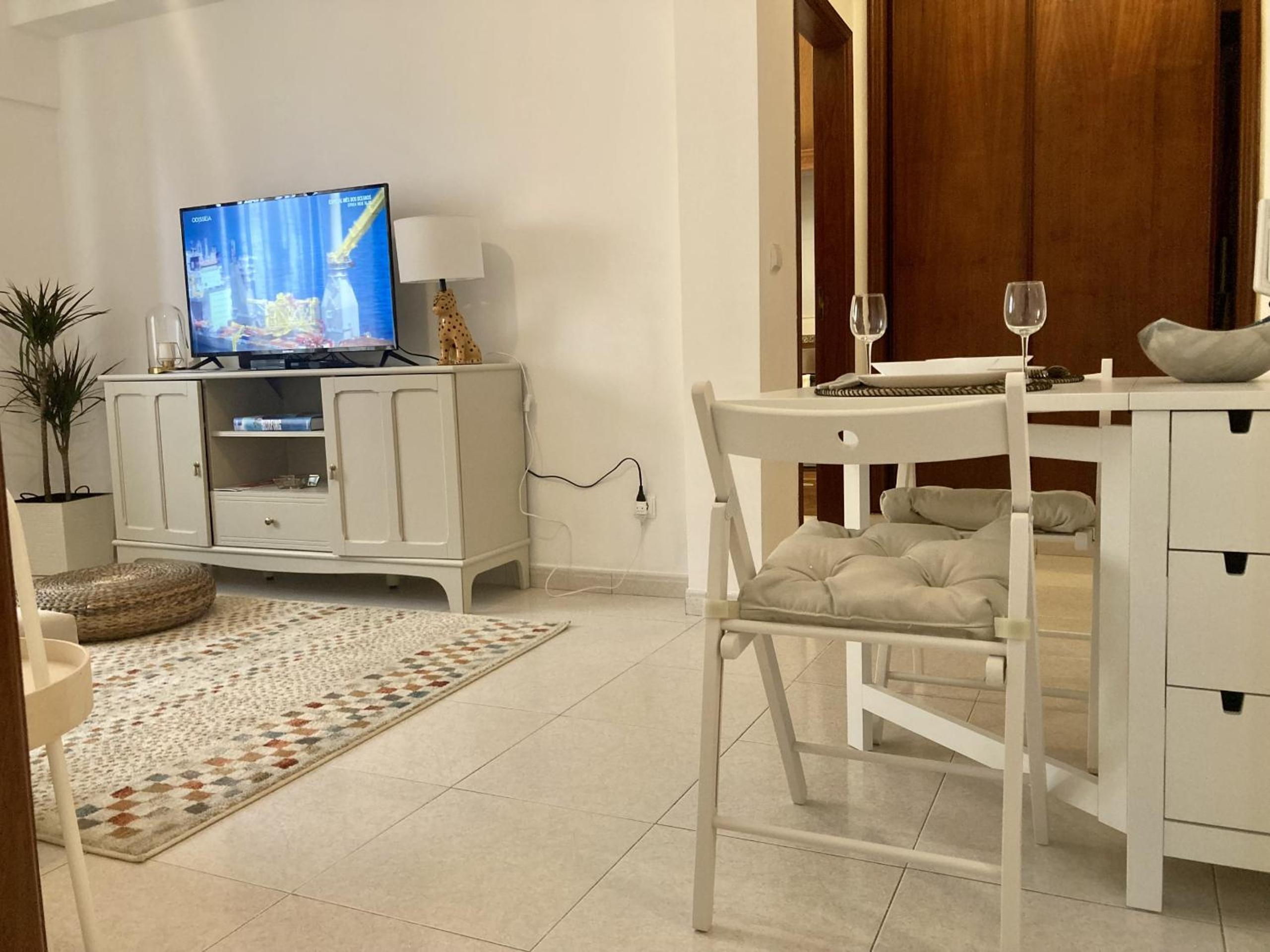 One-Bedroom Apartment - Photo 21