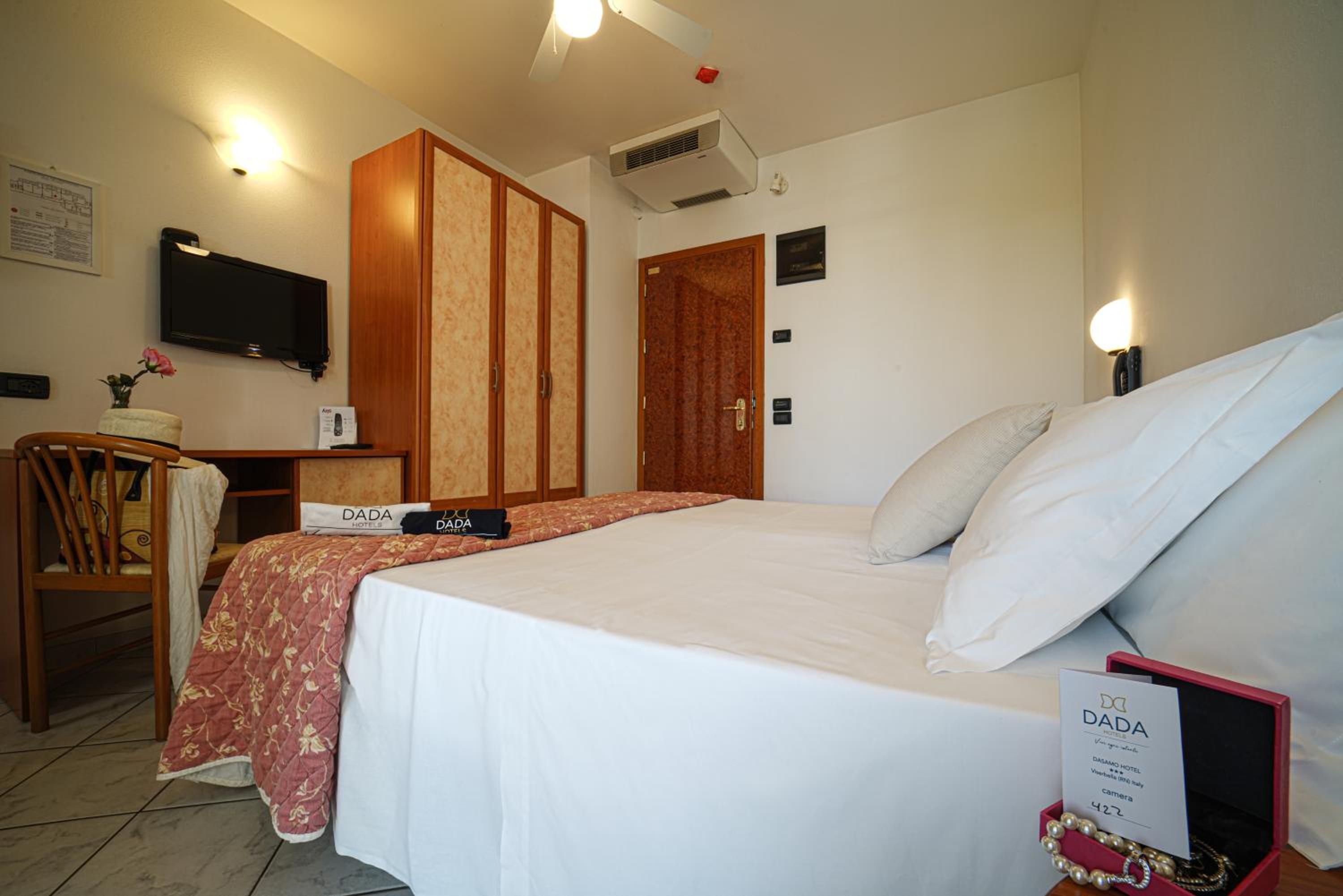 Double Or Twin Room - Photo 11