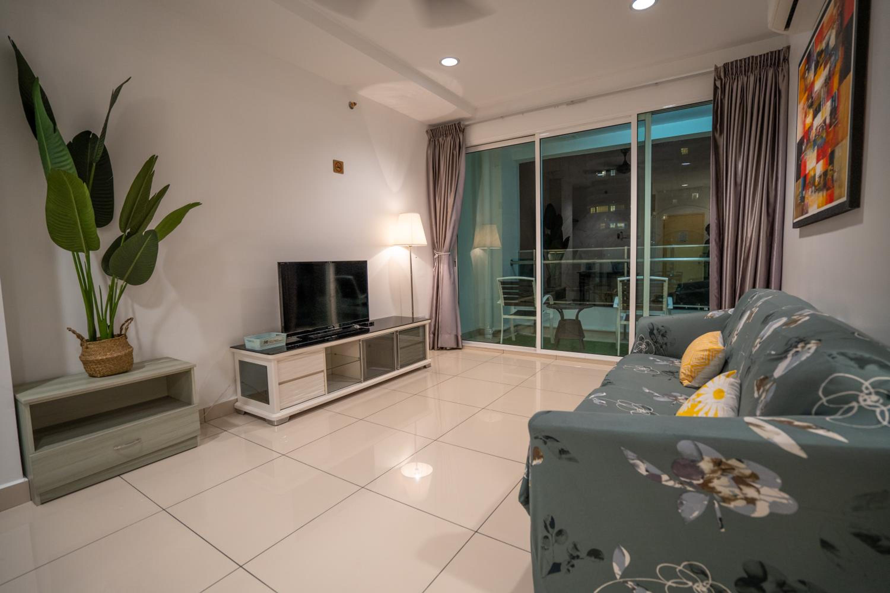 Apartment with Sea View photo 2
