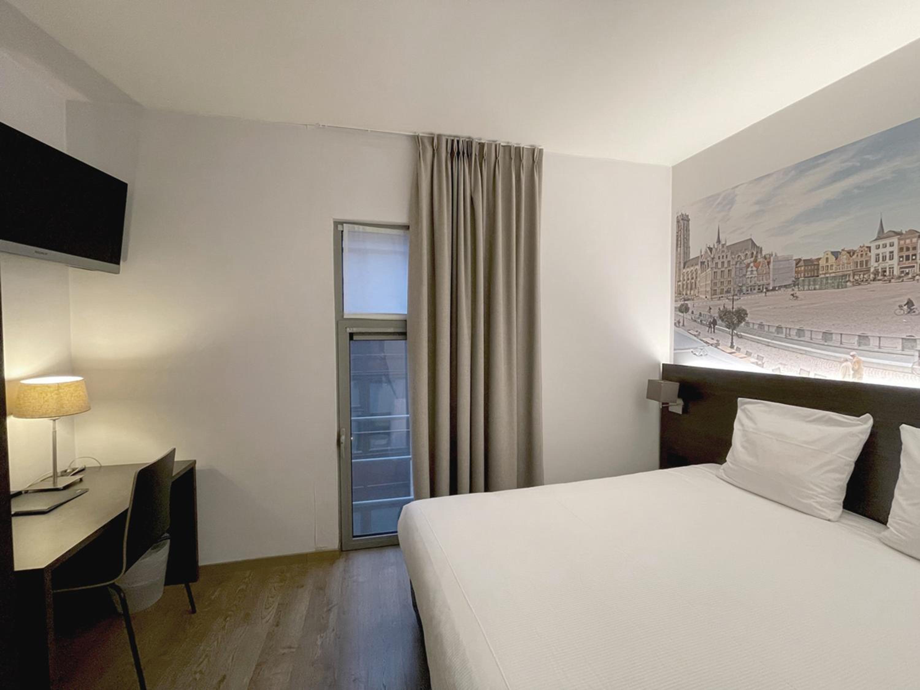 Double Room - Photo 5