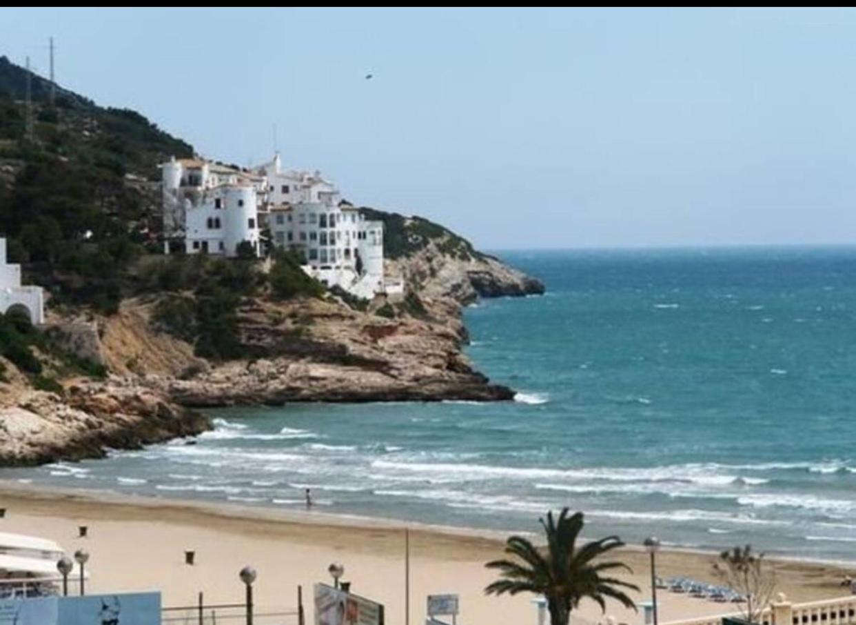 Studio Apartment with Sea View photo 3