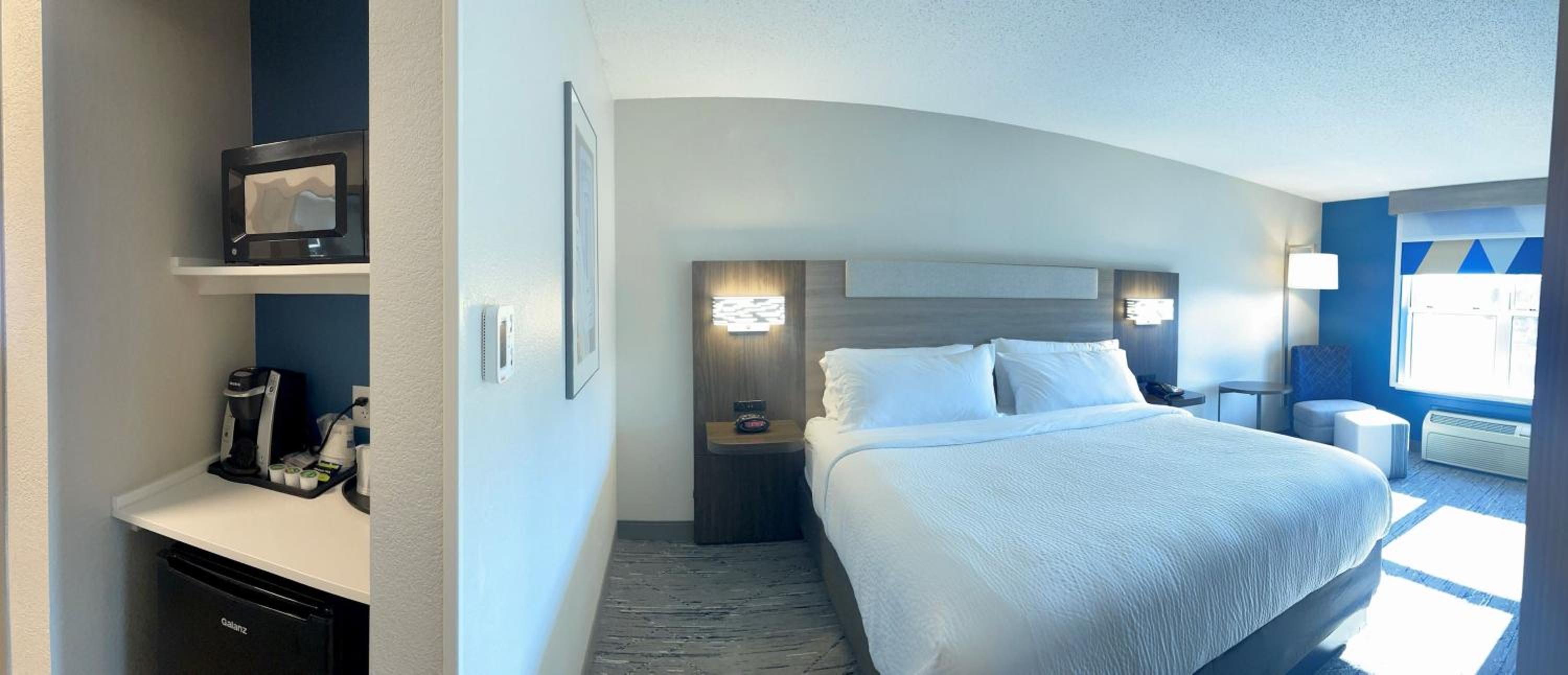 Standard King Room - Photo 1