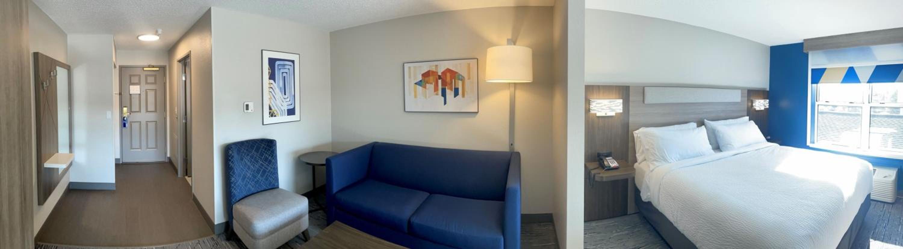 King Suite - Photo 2