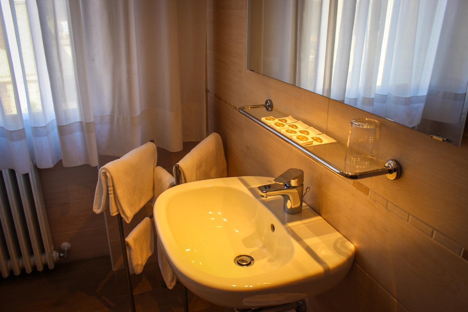 Superior Quadruple Room photo 3