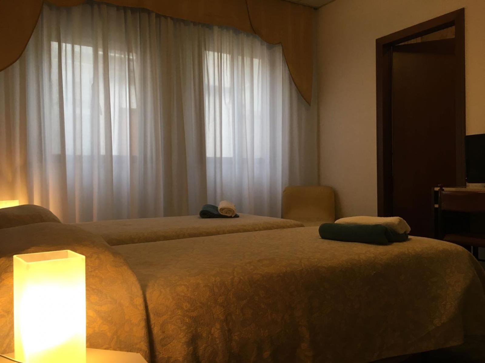 Double or Twin Room photo 3
