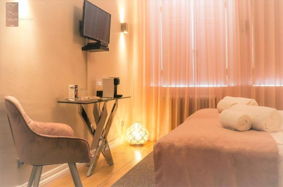 Deluxe Double or Twin Room photo 2