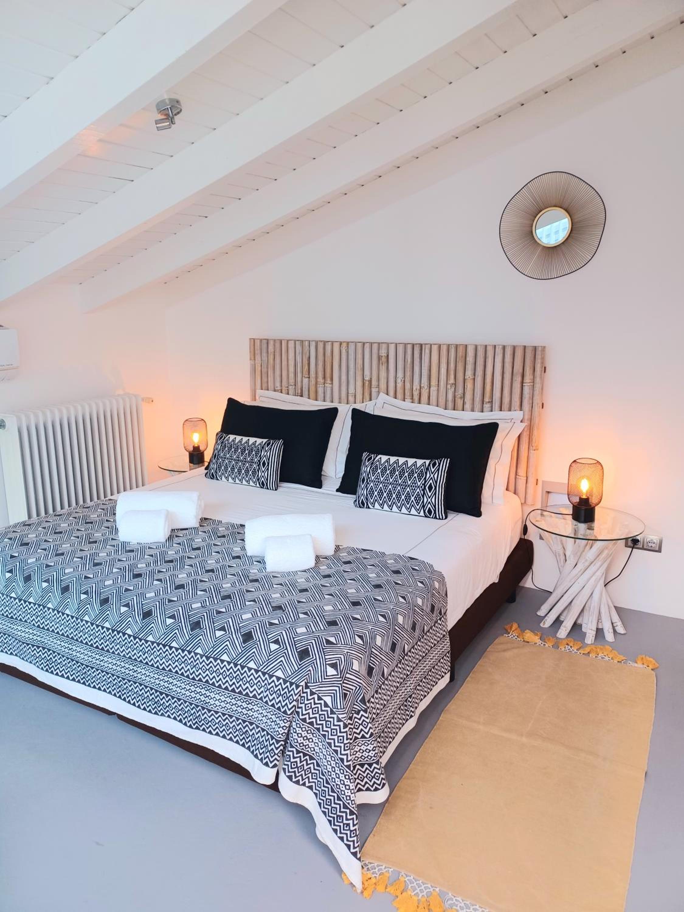 Triple Room with City View