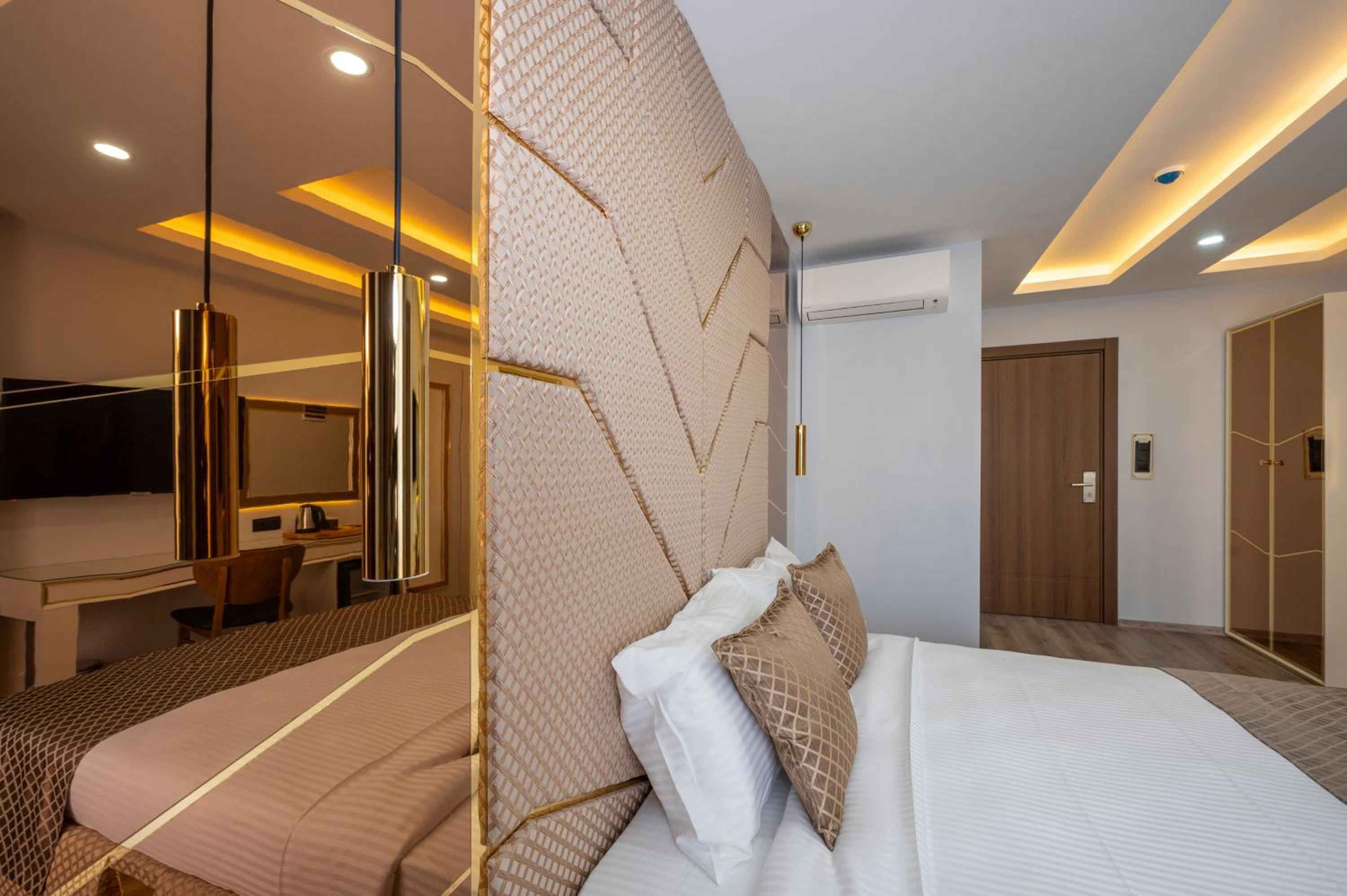 Deluxe Double Room - Photo 6