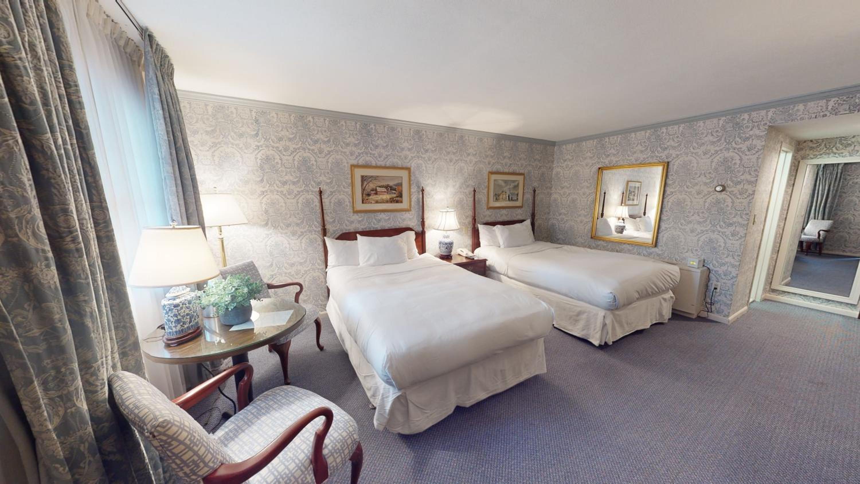 Double Room with Two Double Beds - Photo 4