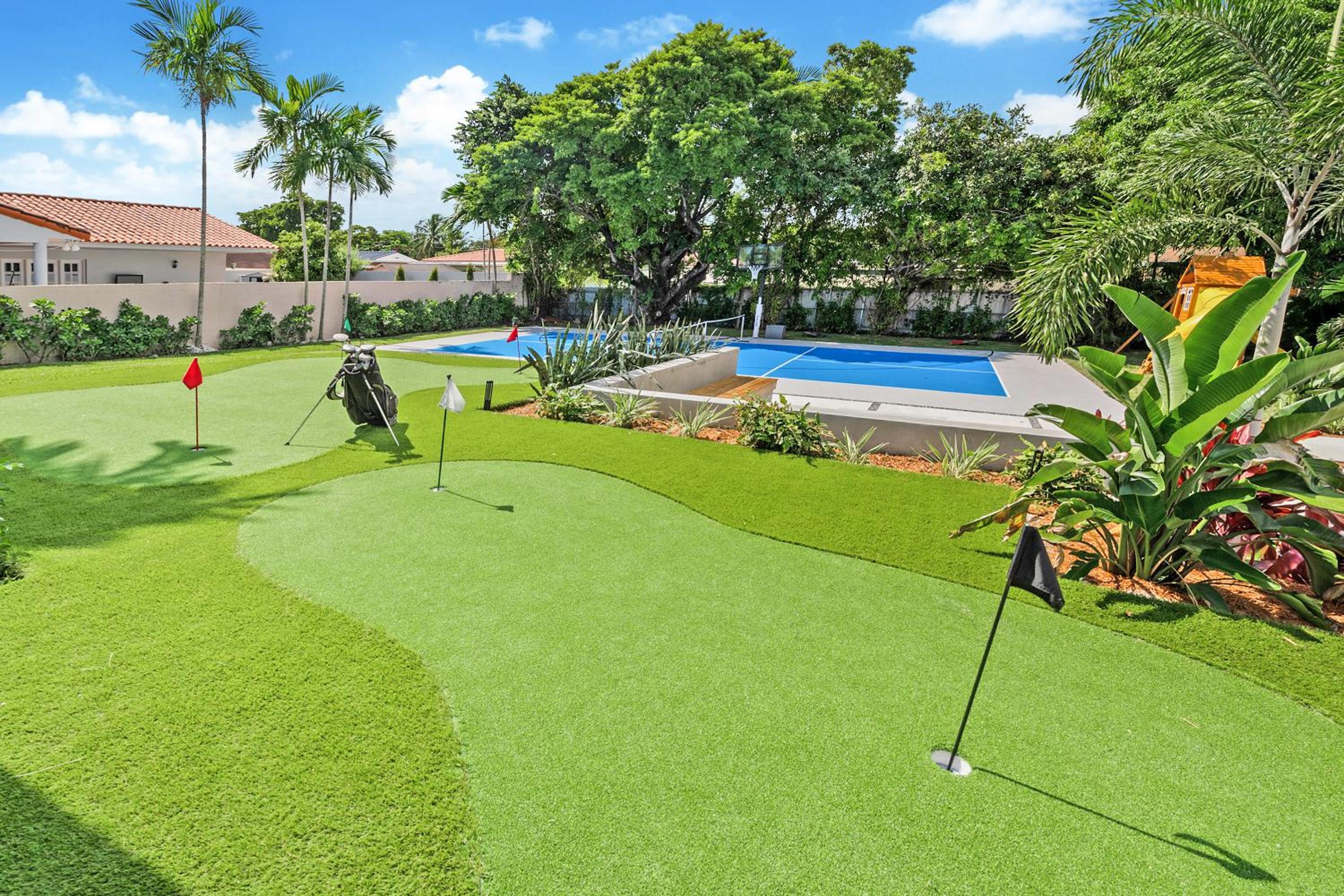 Villa photo 2