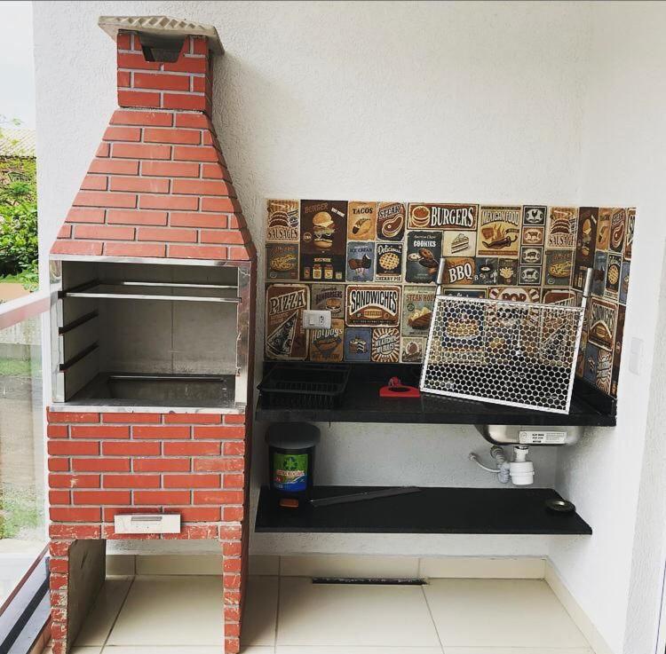 Apartment with Balcony - Photo 2