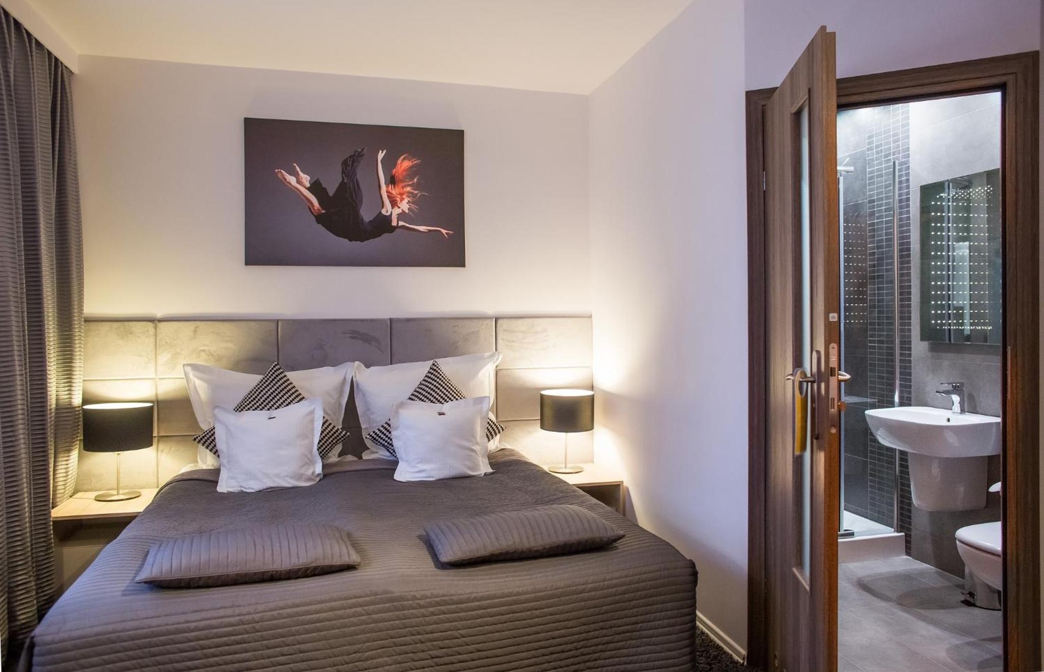 Superior Deluxe Double Room  - Photo 1