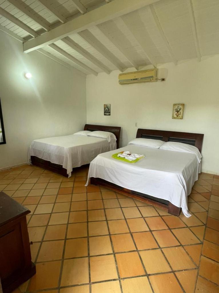Double Room With Two Double Beds photo 1
