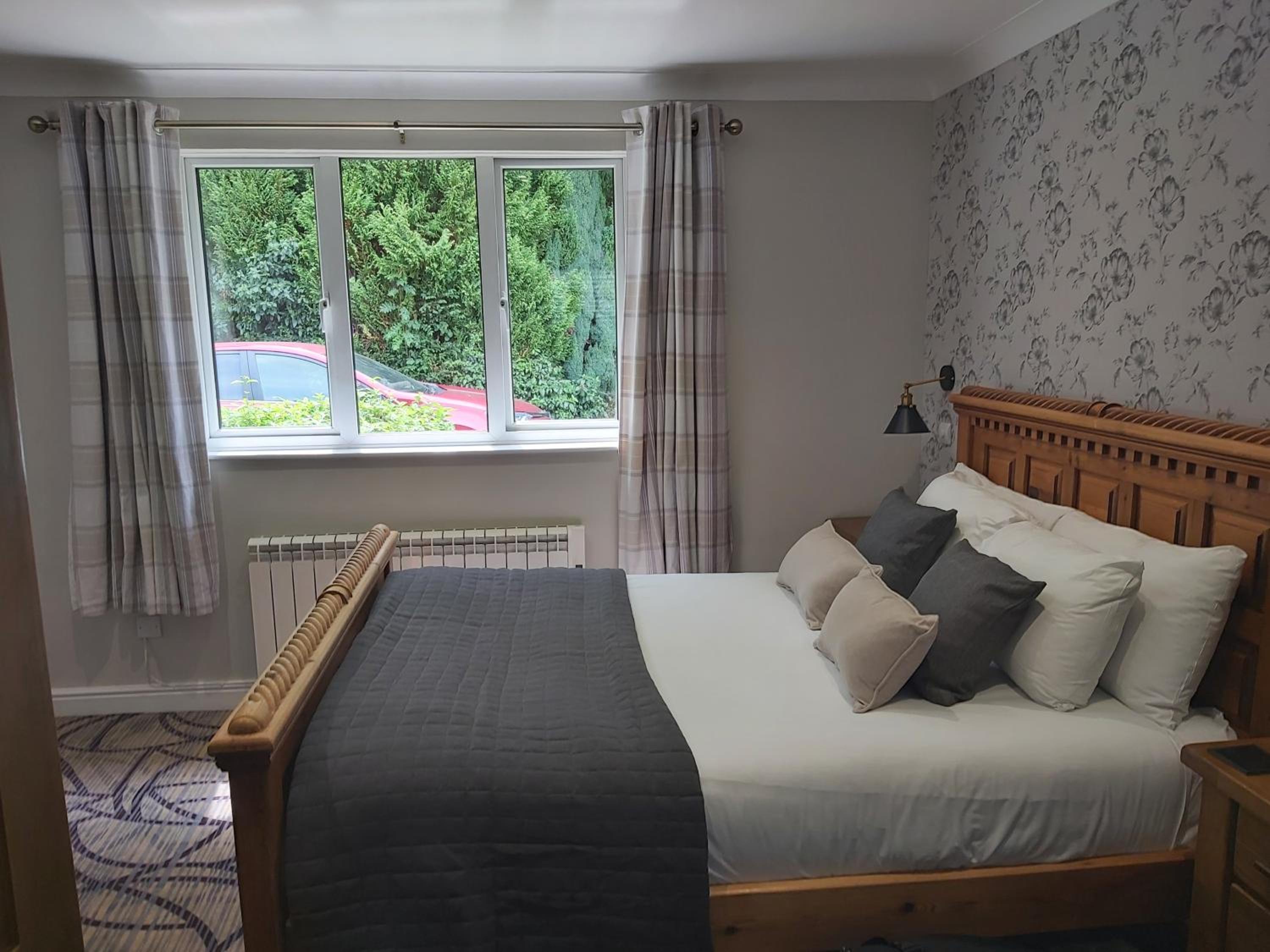 Superior Double Room - Non-Smoking photo 3