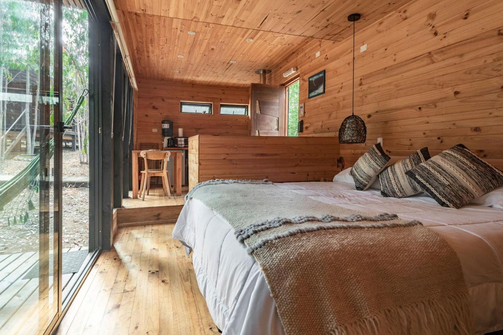 Superior Bungalow photo 3