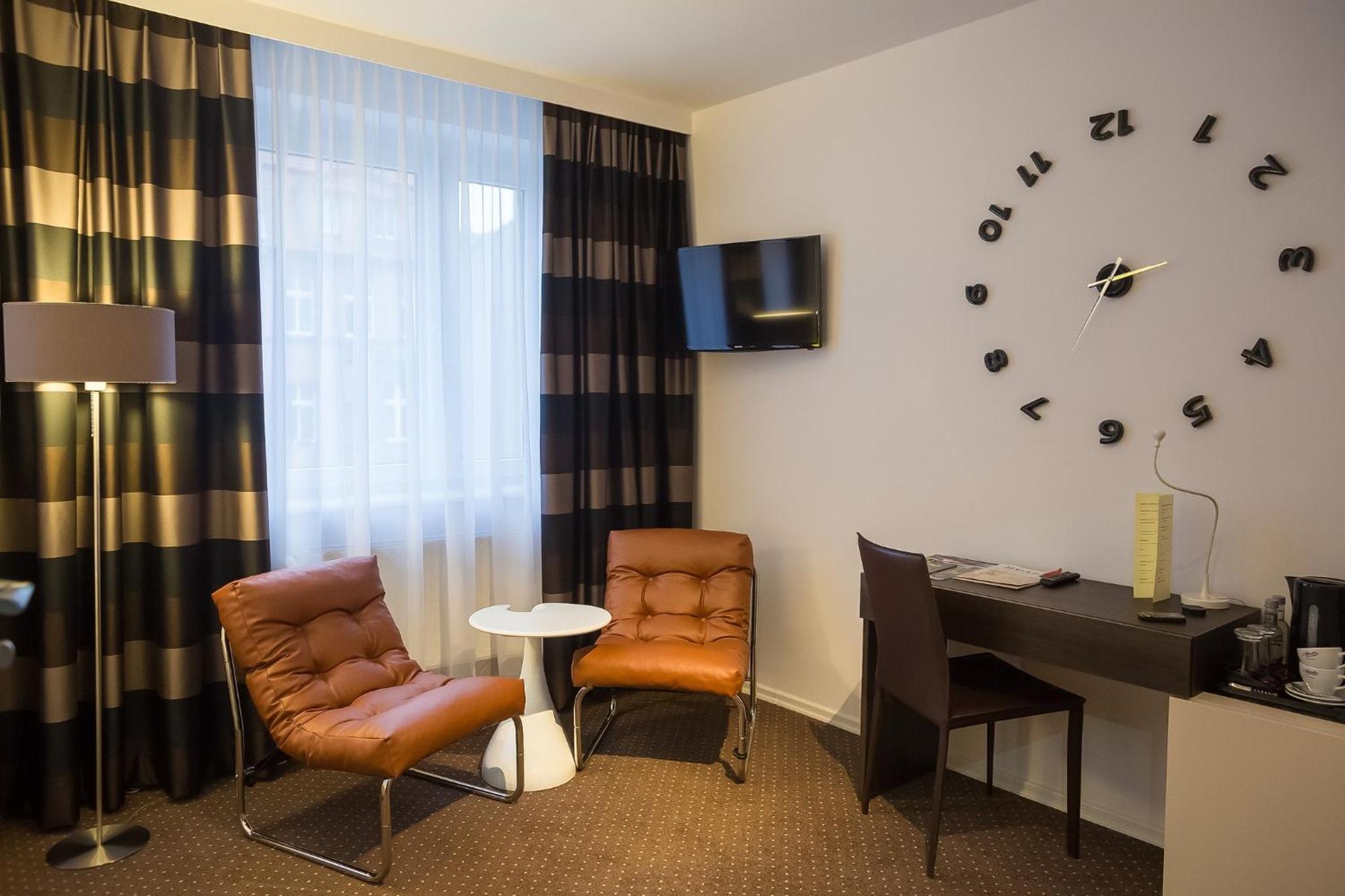 Superior Deluxe Double Room  - Photo 5